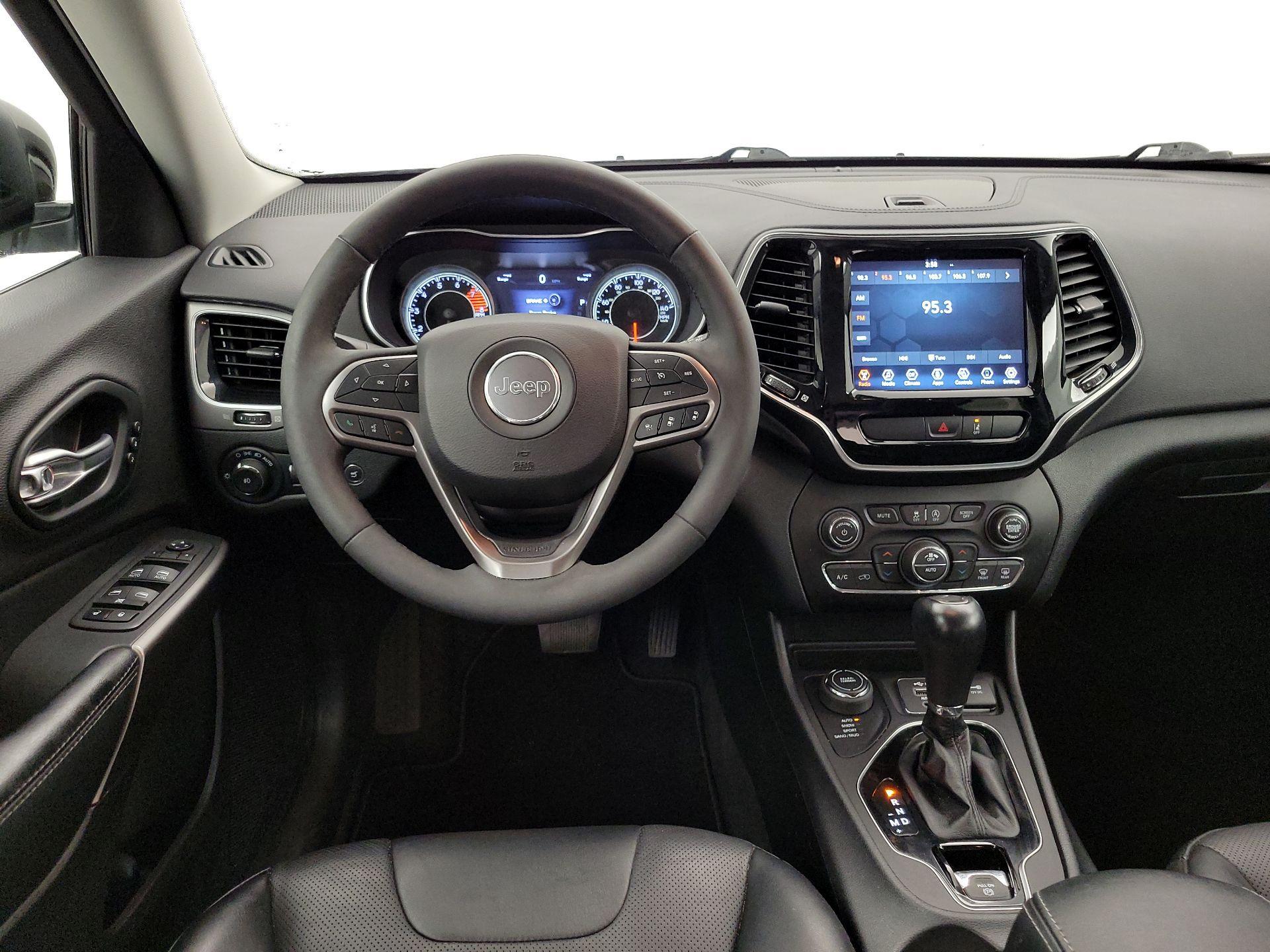 Thumbnail: 2022 Jeep Cherokee - 10