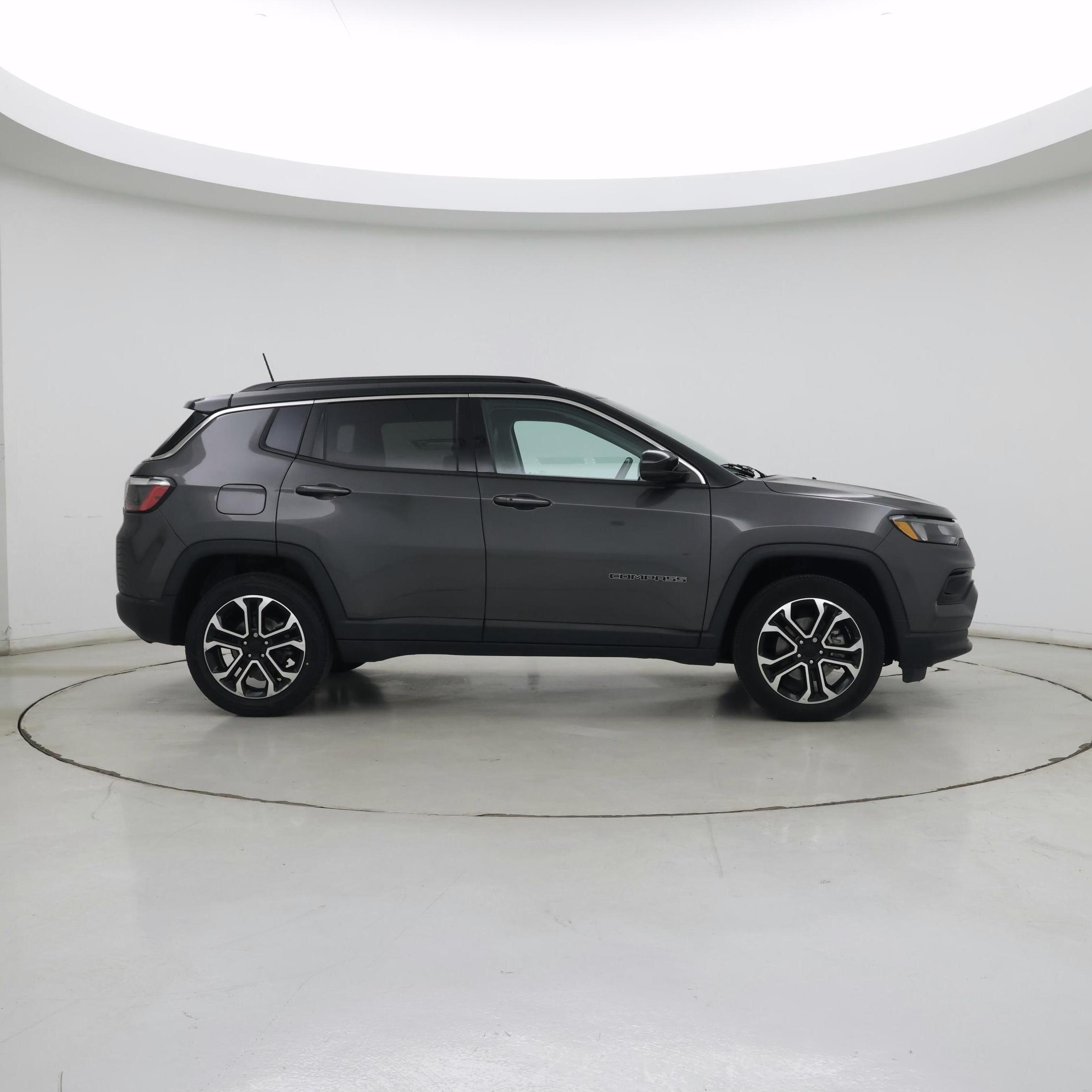 Thumbnail: 2022 Jeep Compass - 7
