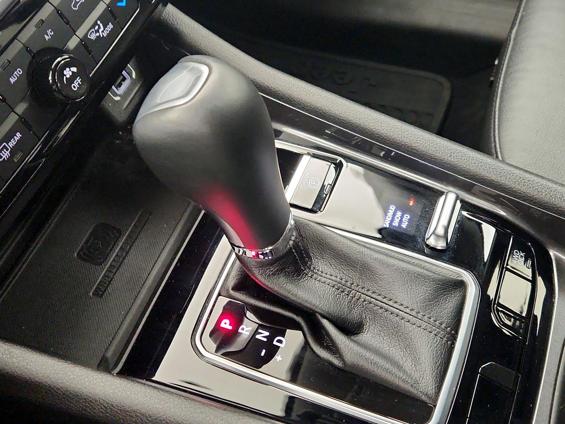 Thumbnail: 2022 Jeep Compass - 17