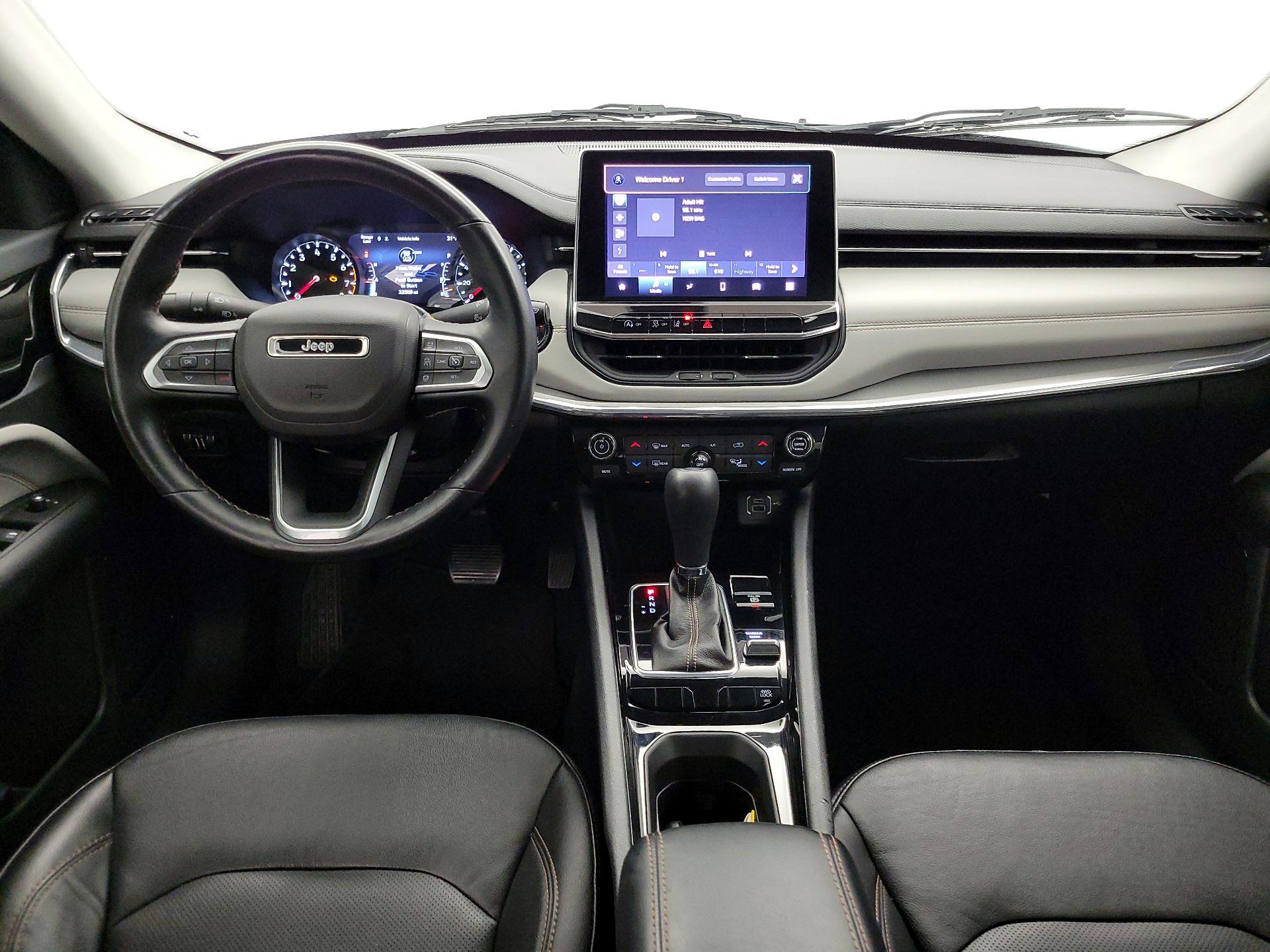 Thumbnail: 2022 Jeep Compass - 9