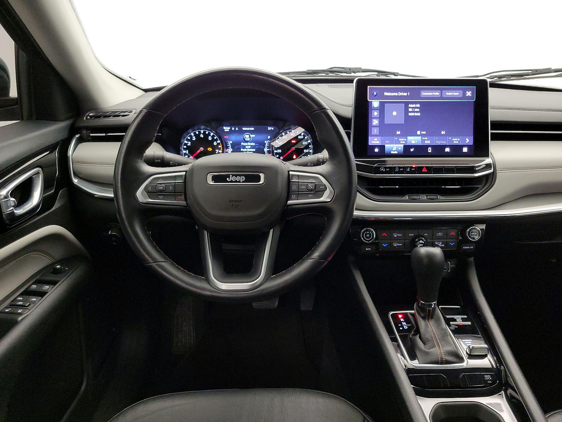 Thumbnail: 2022 Jeep Compass - 10