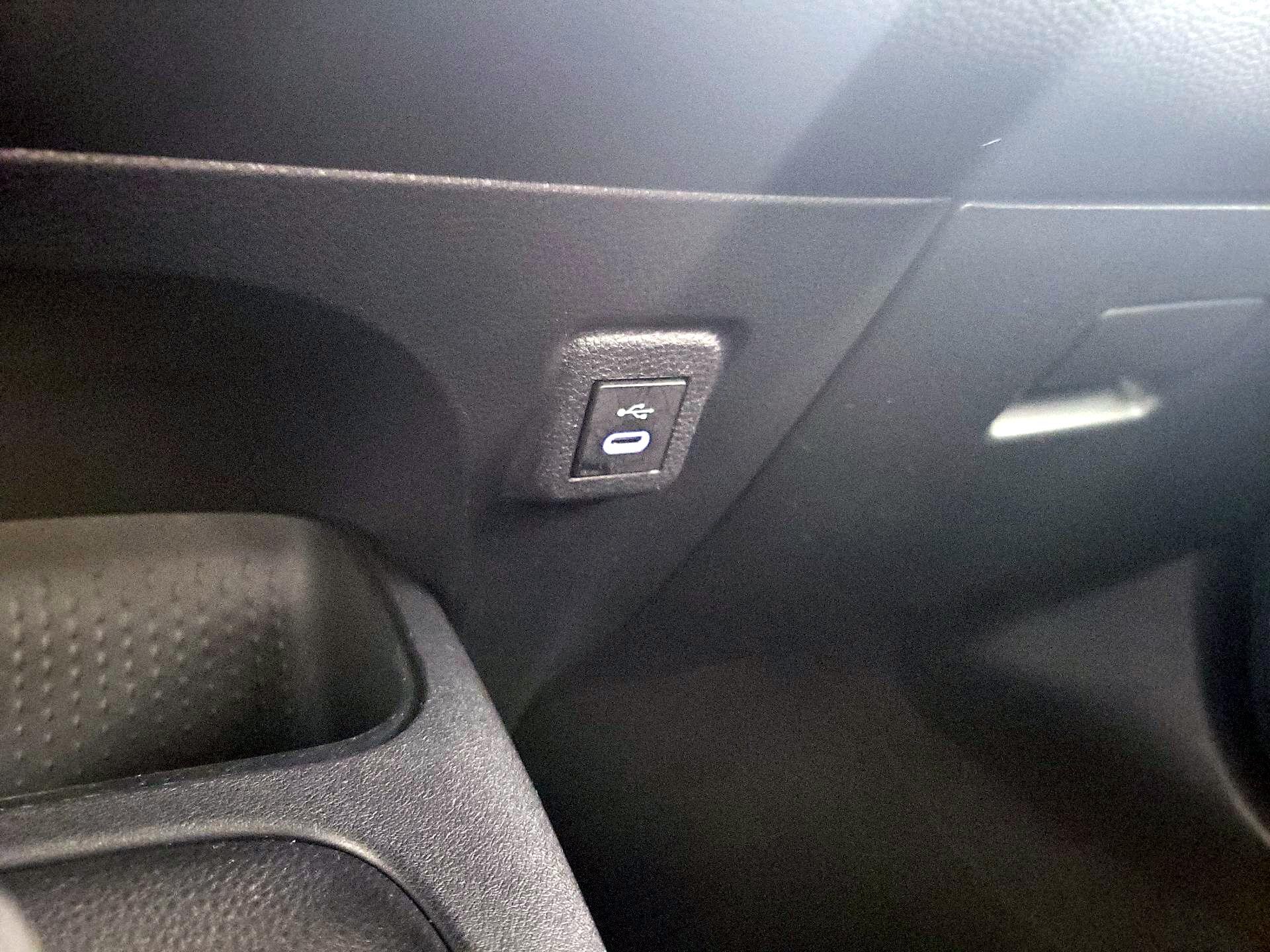 Thumbnail: 2024 Toyota Corolla - 18