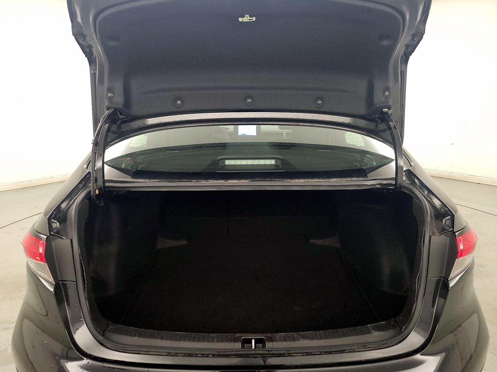 Thumbnail: 2024 Toyota Corolla - 20