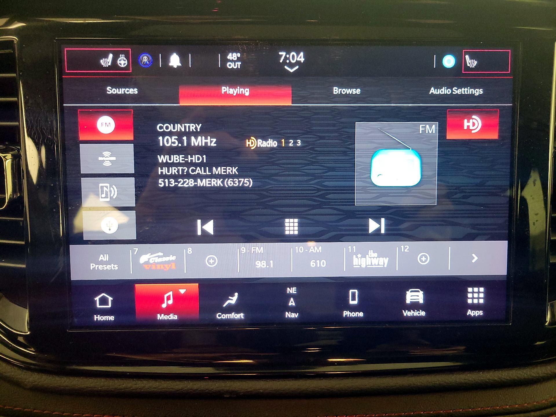 Thumbnail: 2022 Dodge Durango - 16