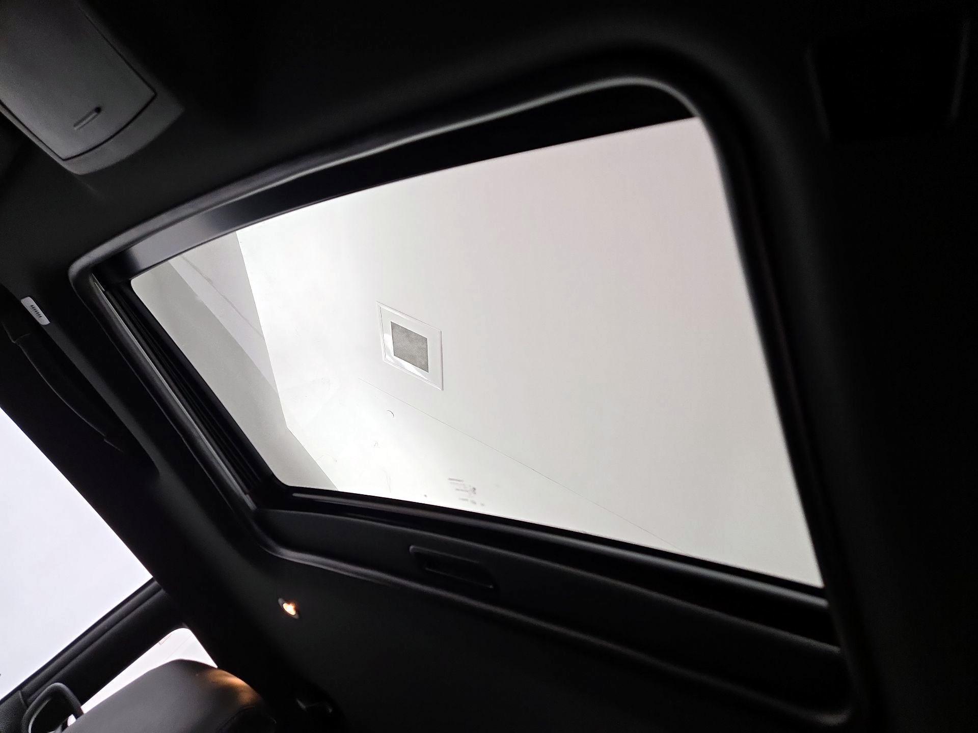 Thumbnail: 2022 Dodge Challenger - 19