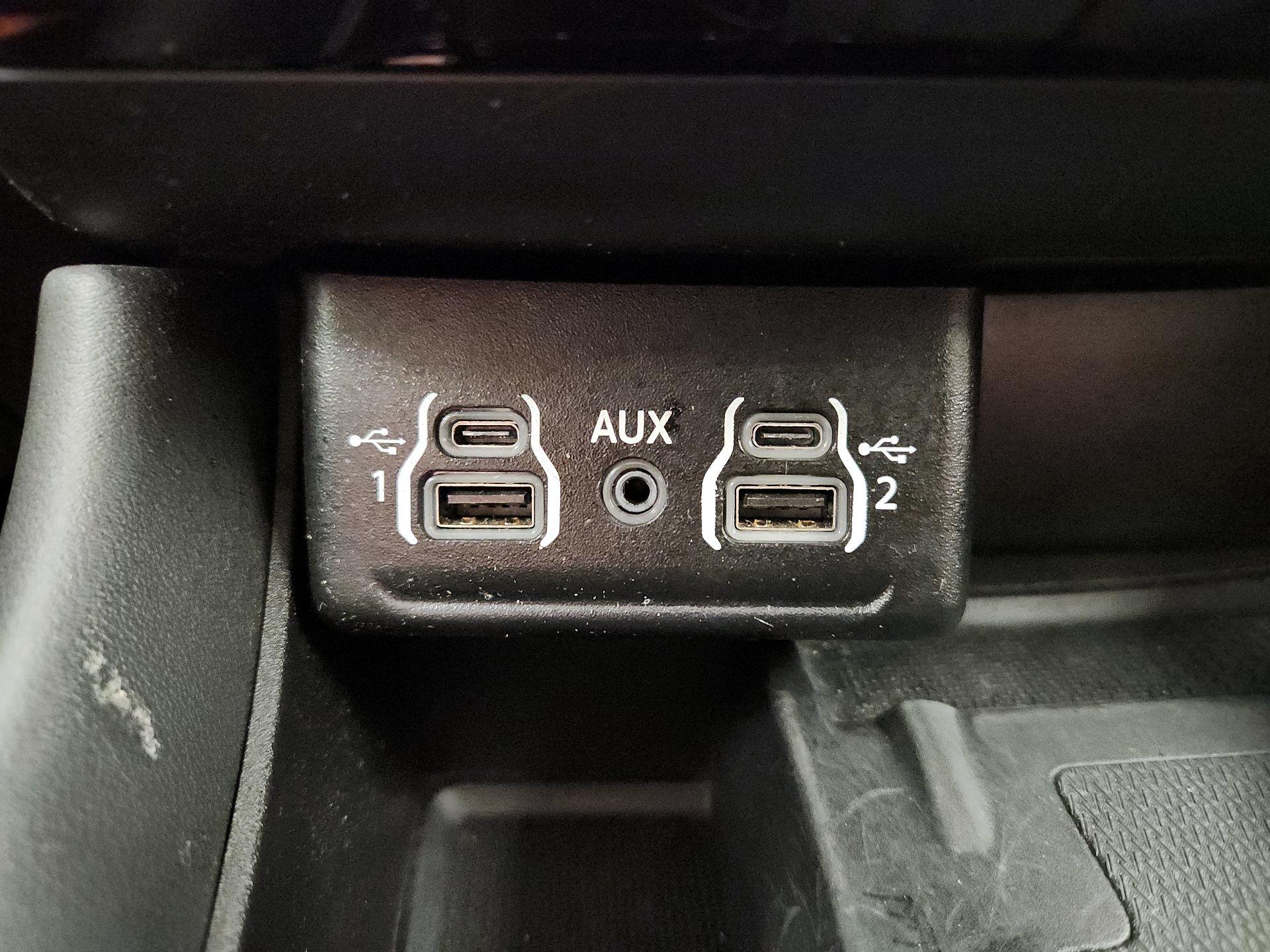 Thumbnail: 2023 Dodge Durango - 19