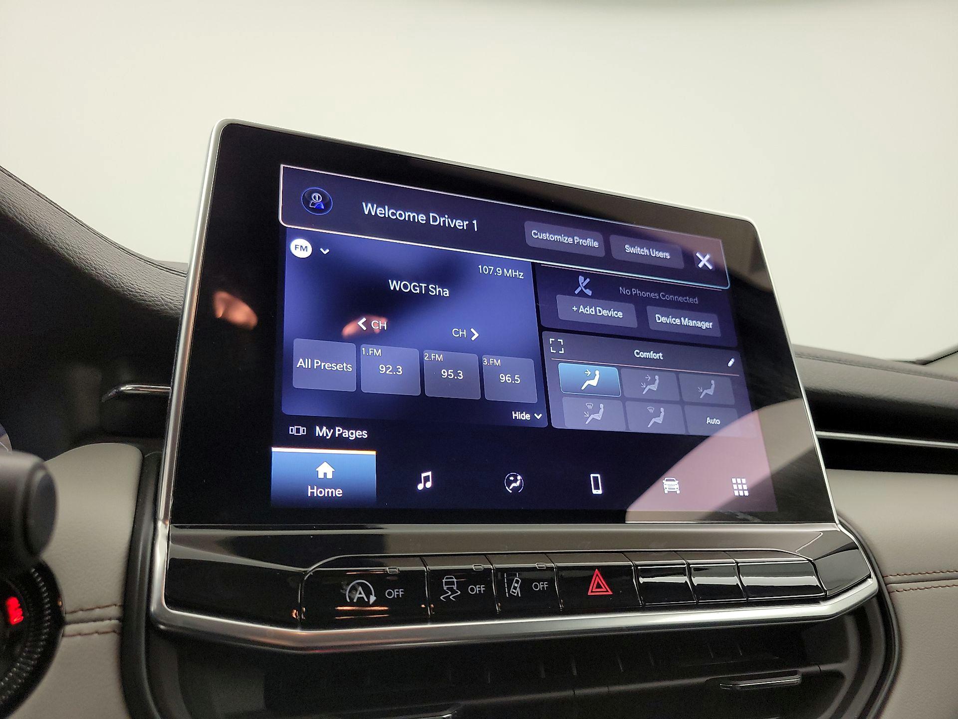 Thumbnail: 2022 Jeep Compass - 15