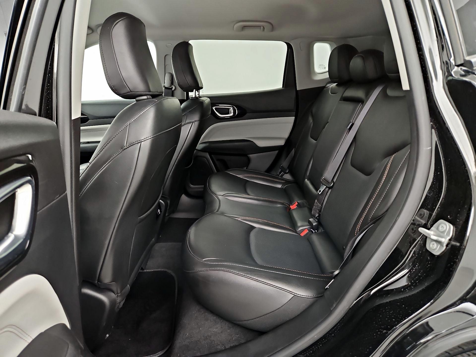 Thumbnail: 2022 Jeep Compass - 19