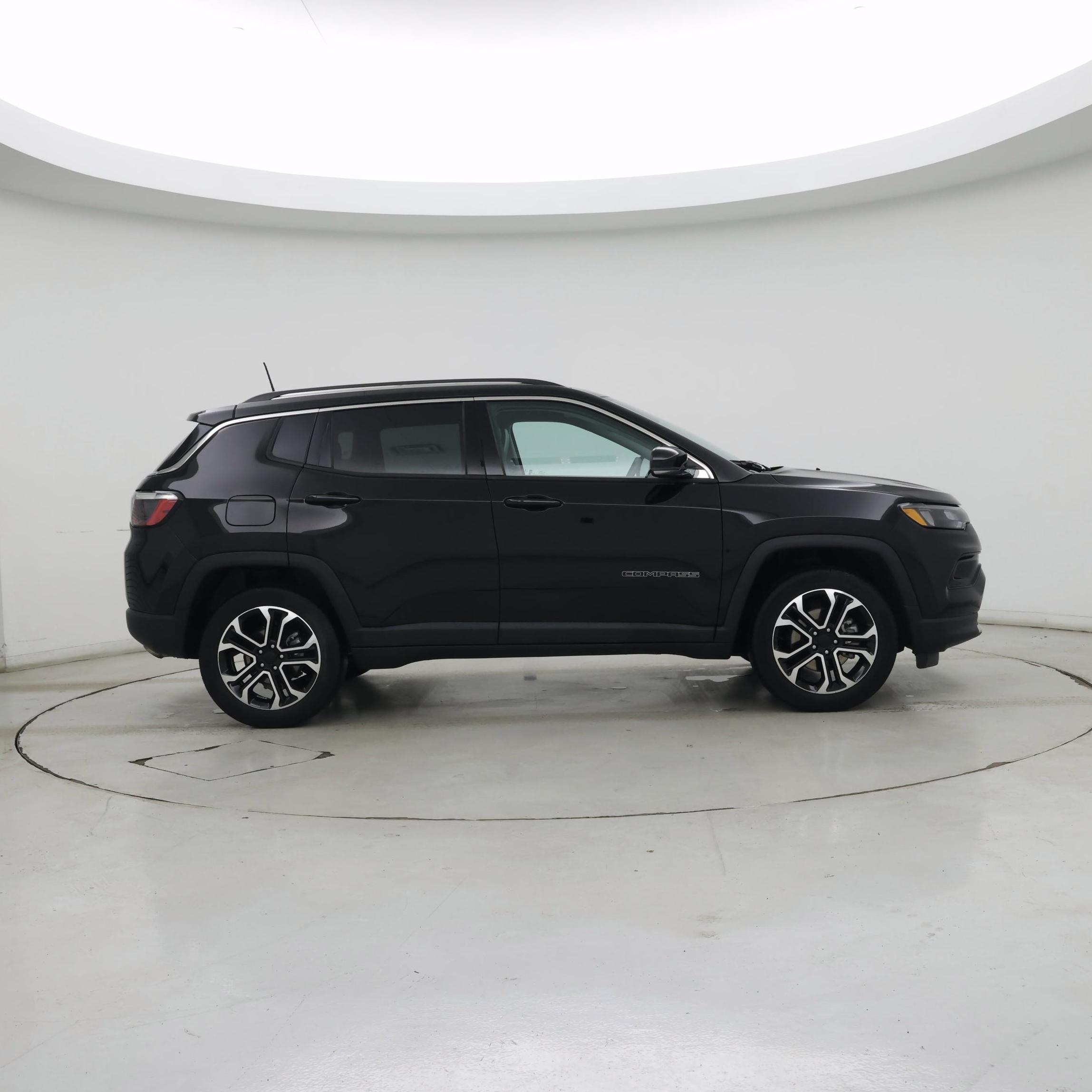 Thumbnail: 2022 Jeep Compass - 7