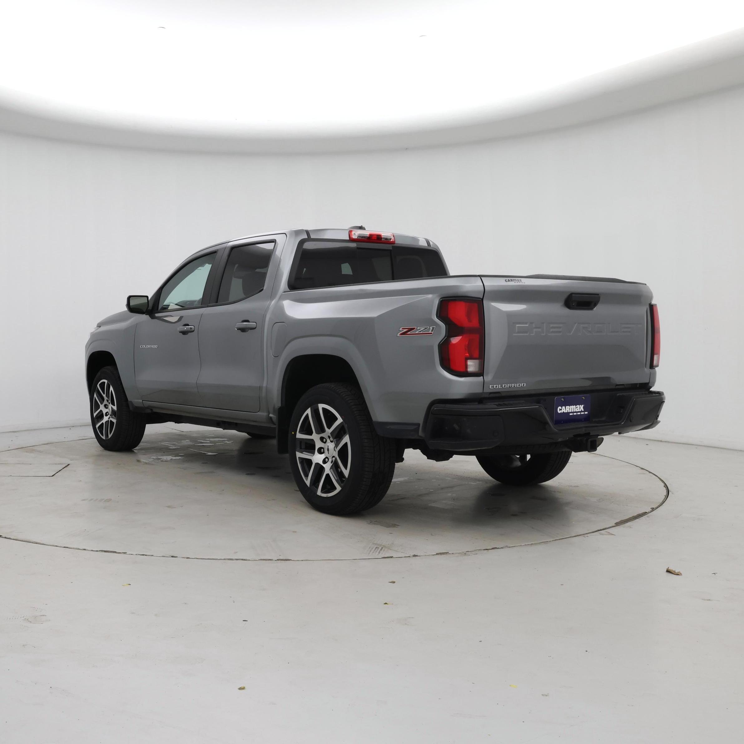 Thumbnail: 2023 Chevrolet Colorado - 2