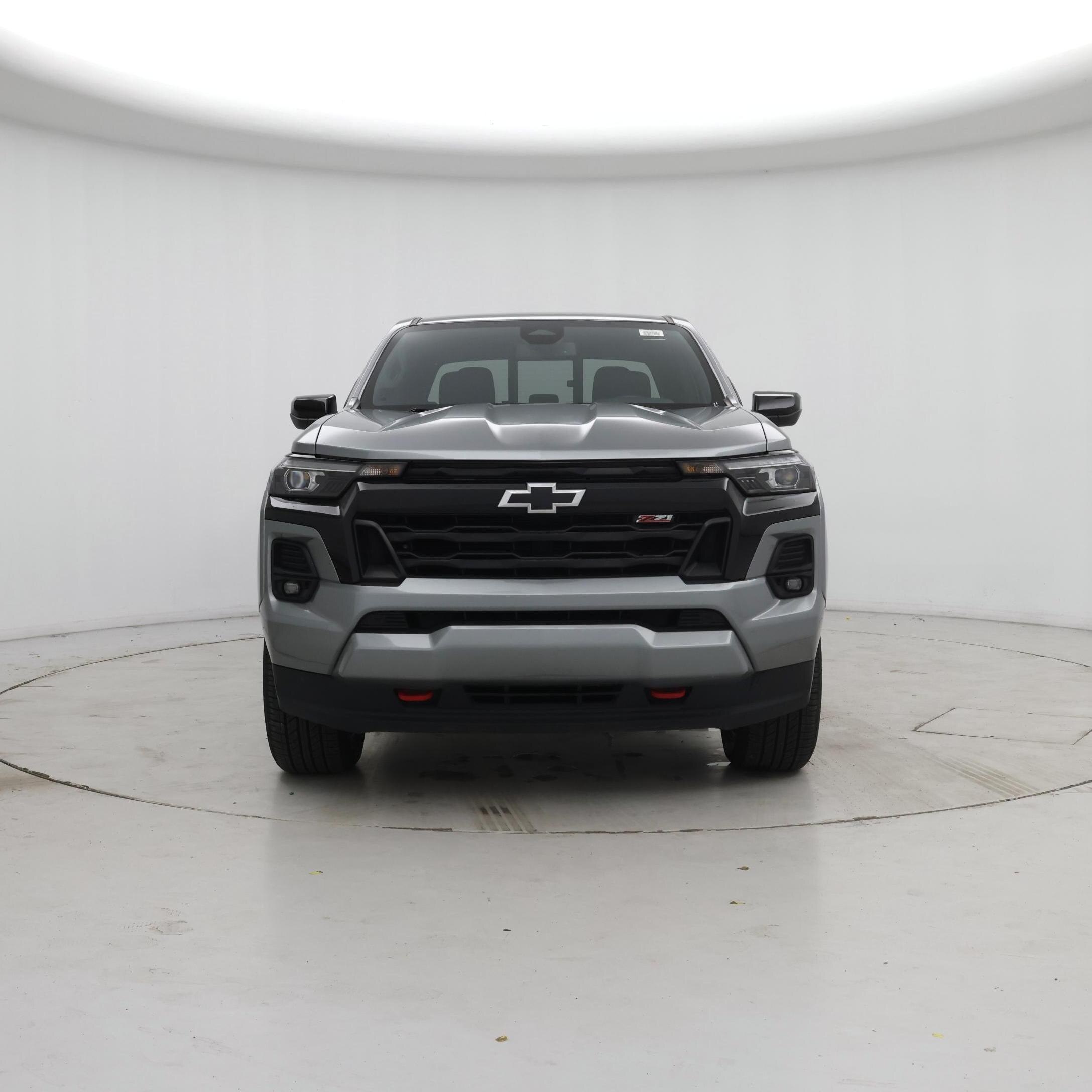 Thumbnail: 2023 Chevrolet Colorado - 5