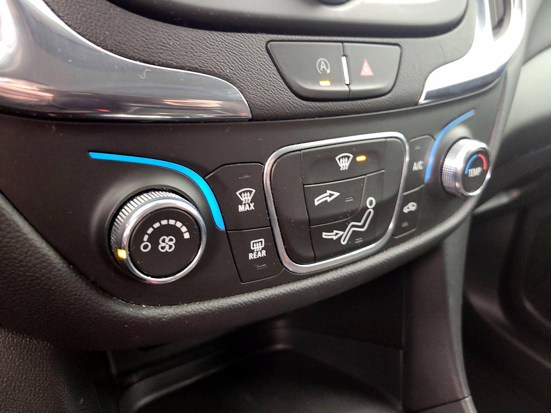 Thumbnail: 2023 Chevrolet Equinox - 16