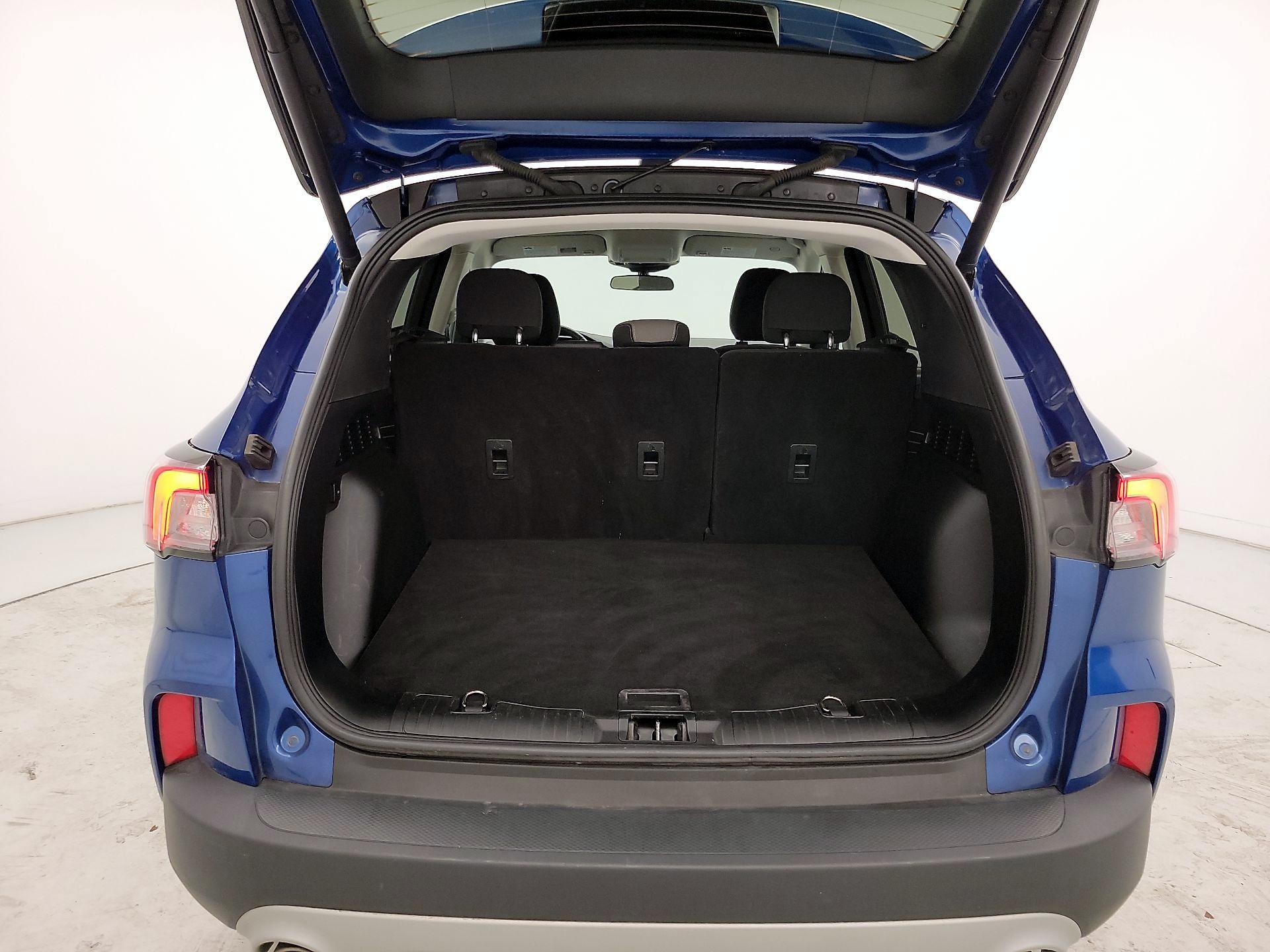 Thumbnail: 2022 Ford Escape - 20