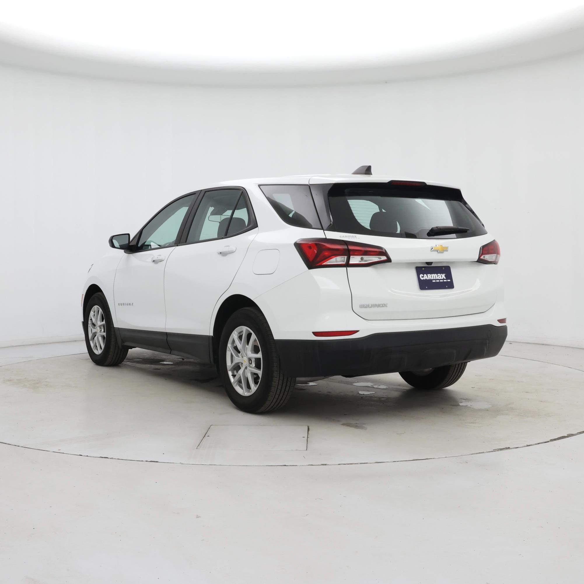 Thumbnail: 2022 Chevrolet Equinox - 2