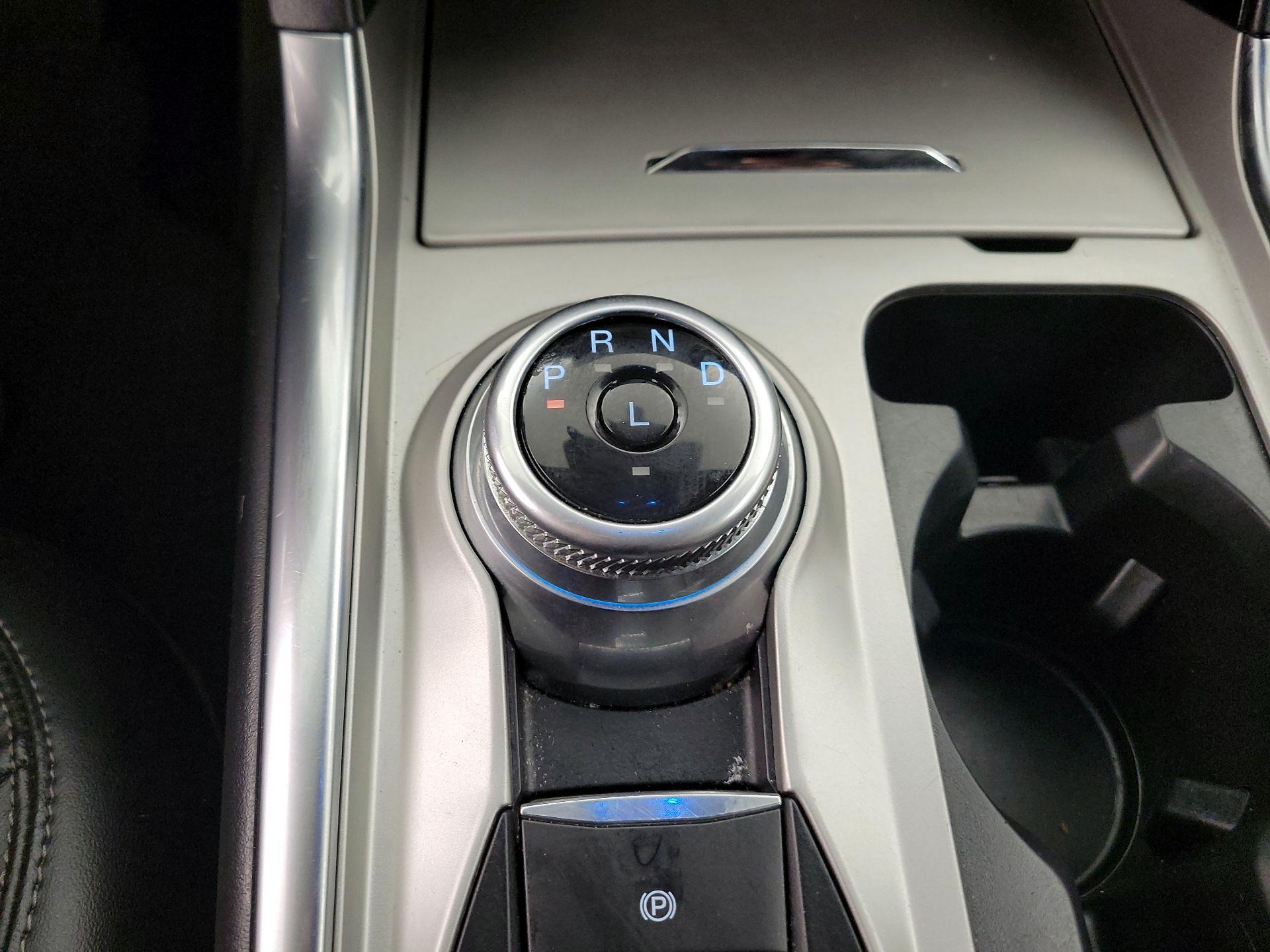 Thumbnail: 2023 Ford Explorer - 17