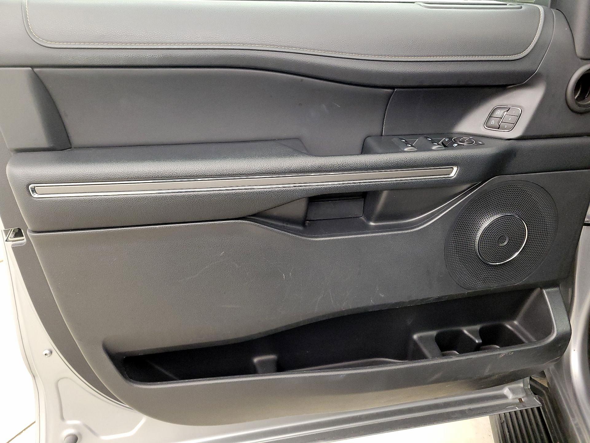 Thumbnail: 2024 Ford Expedition - 12