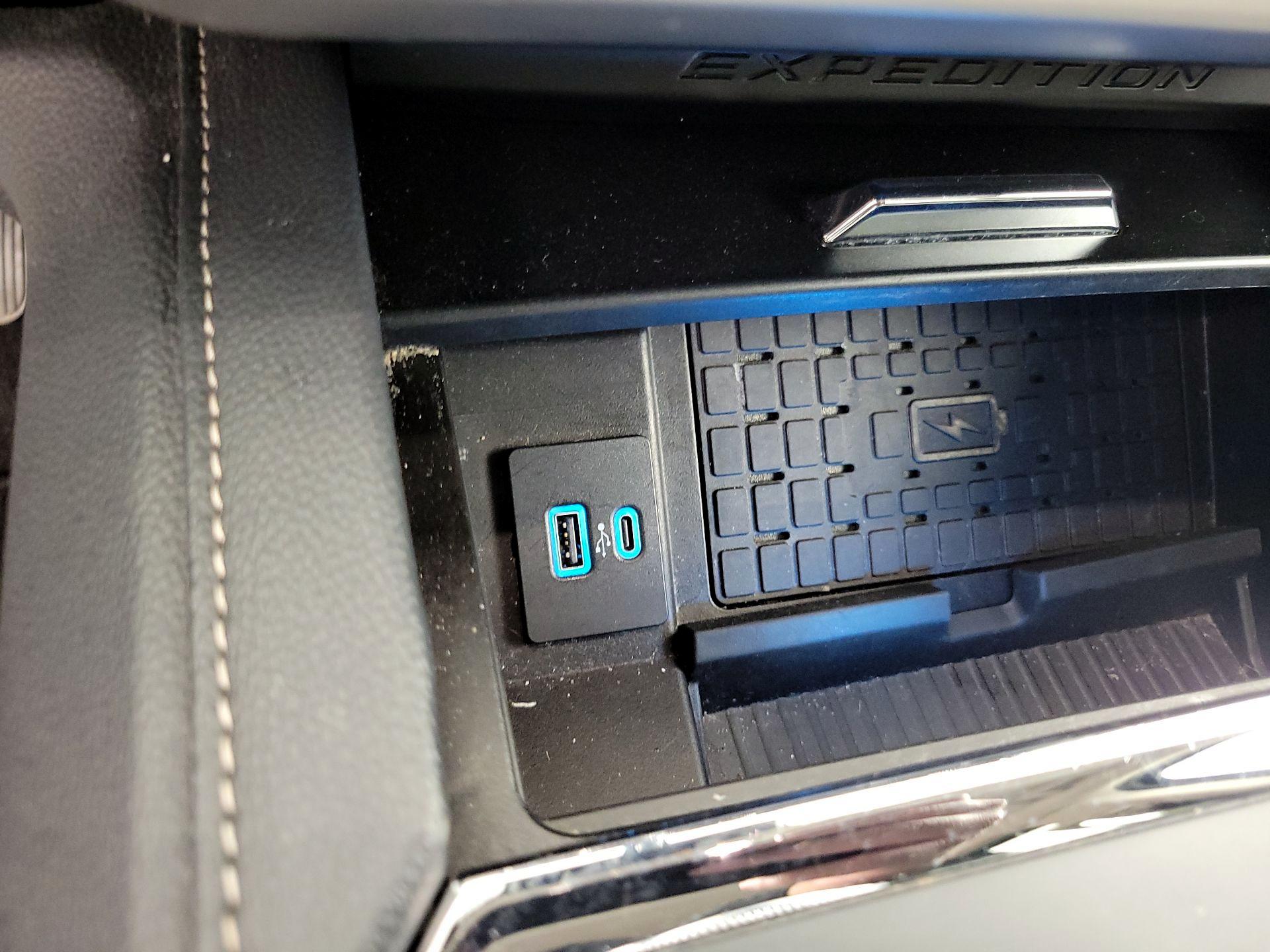 Thumbnail: 2024 Ford Expedition - 19