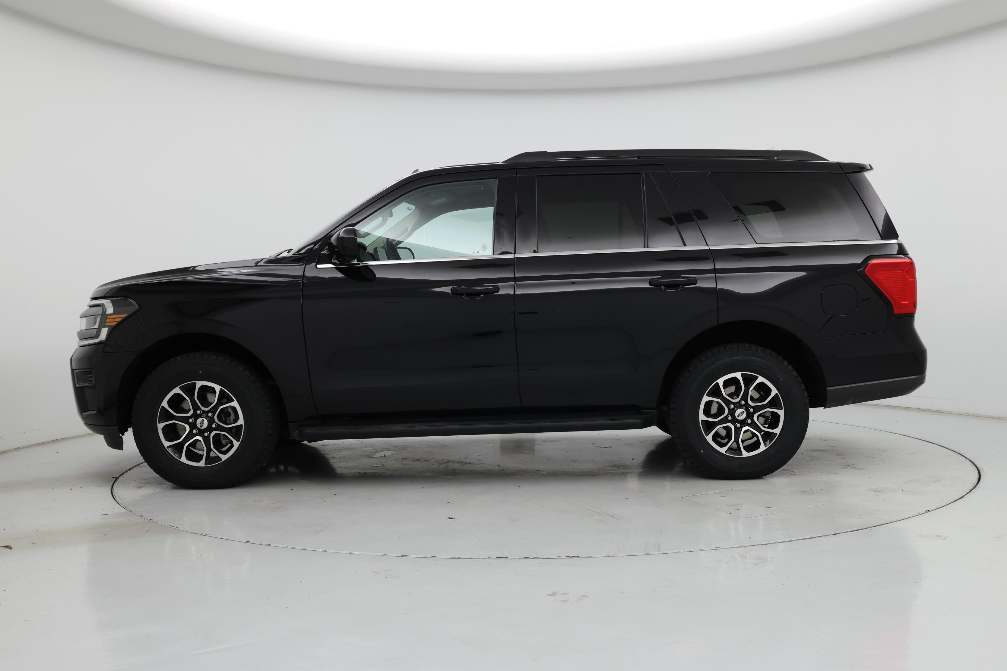 Thumbnail: 2024 Ford Expedition - 3