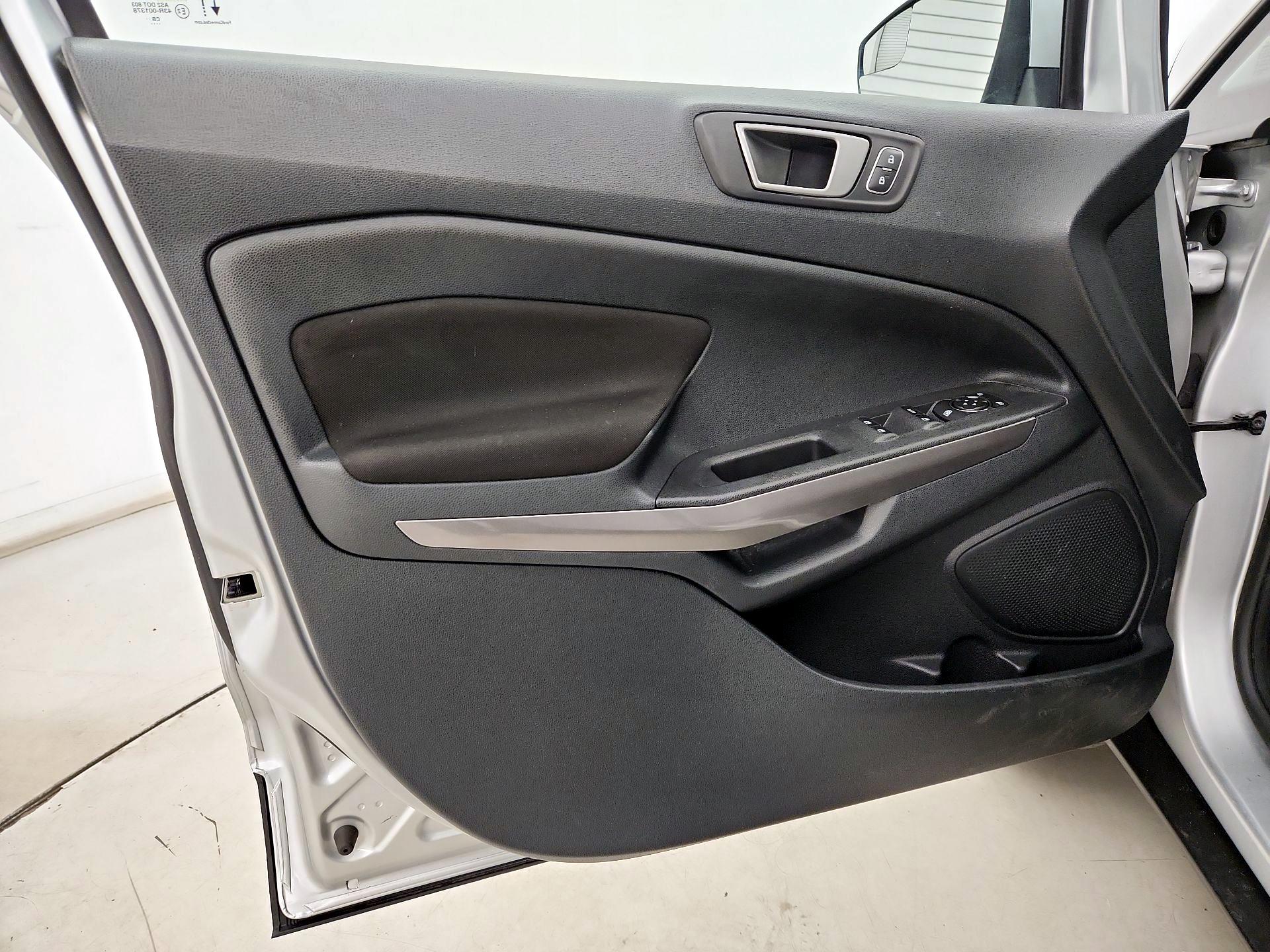 Thumbnail: 2021 Ford EcoSport - 12