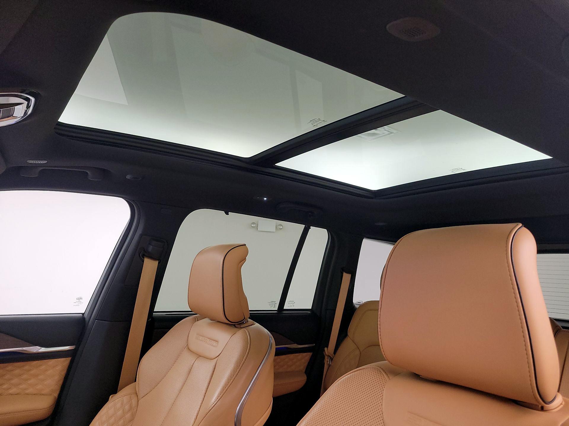 Thumbnail: 2022 Jeep Grand Cherokee - 20