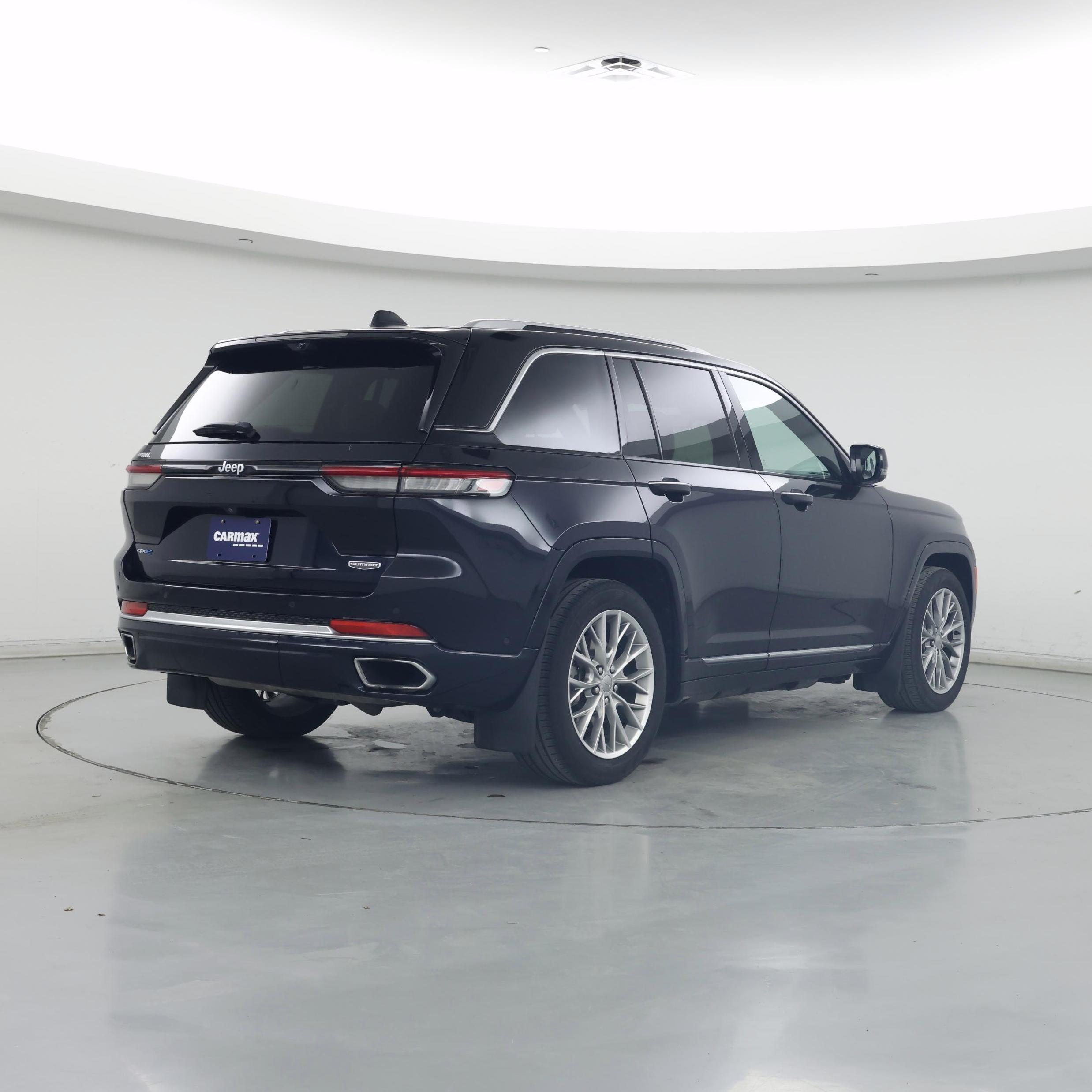 Thumbnail: 2022 Jeep Grand Cherokee - 8