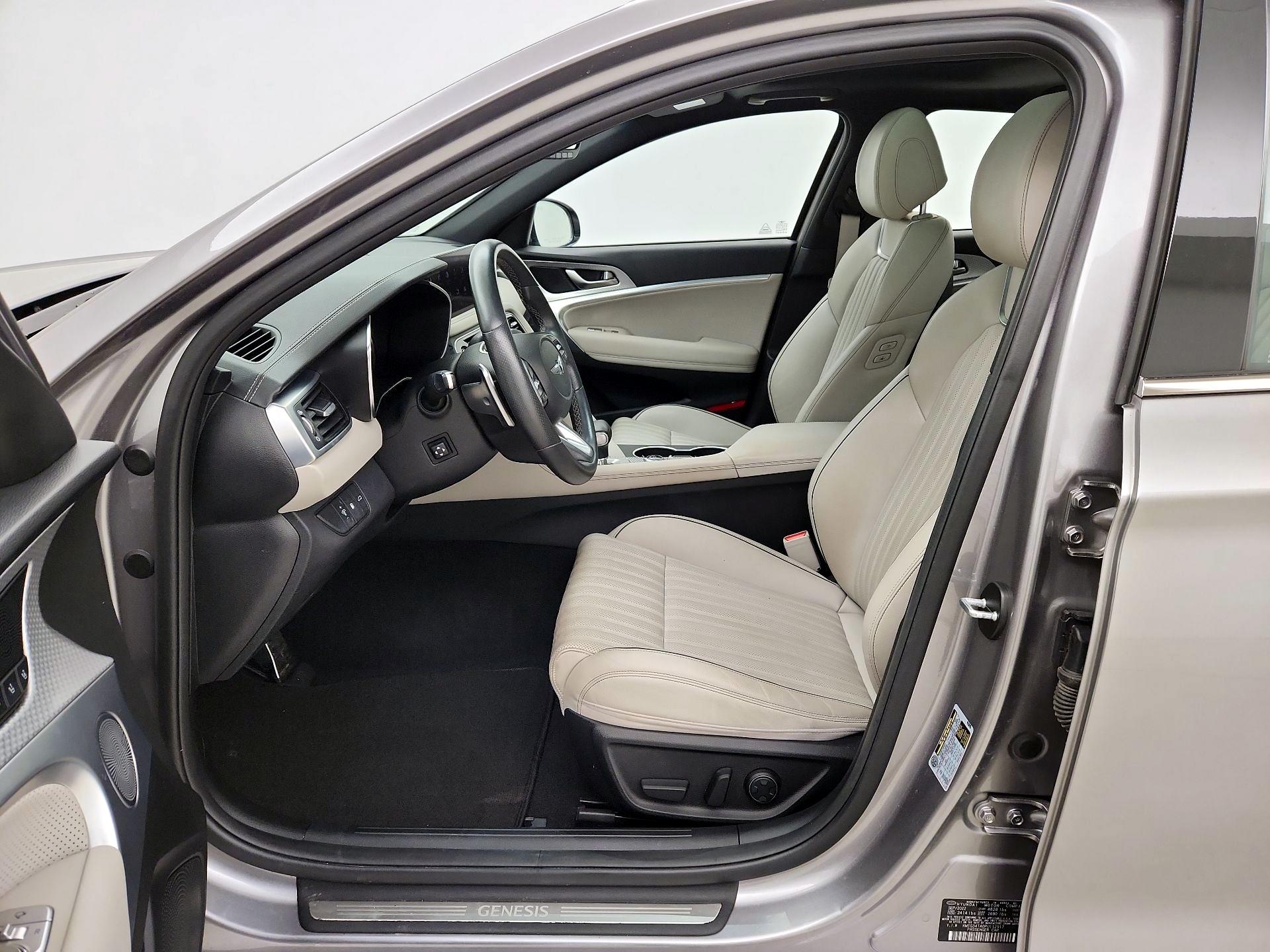 Thumbnail: 2023 Genesis G70 - 11