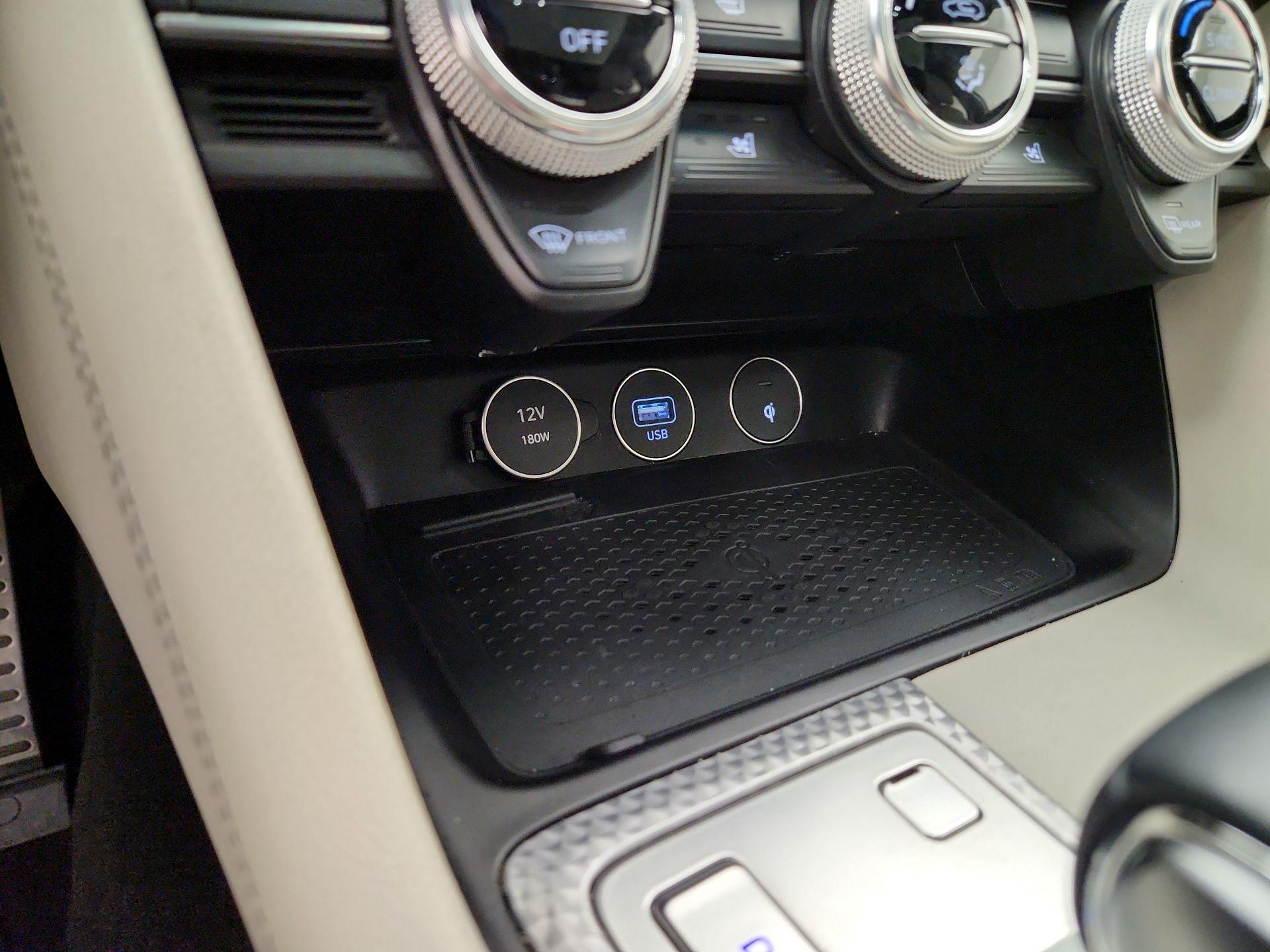 Thumbnail: 2023 Genesis G70 - 19