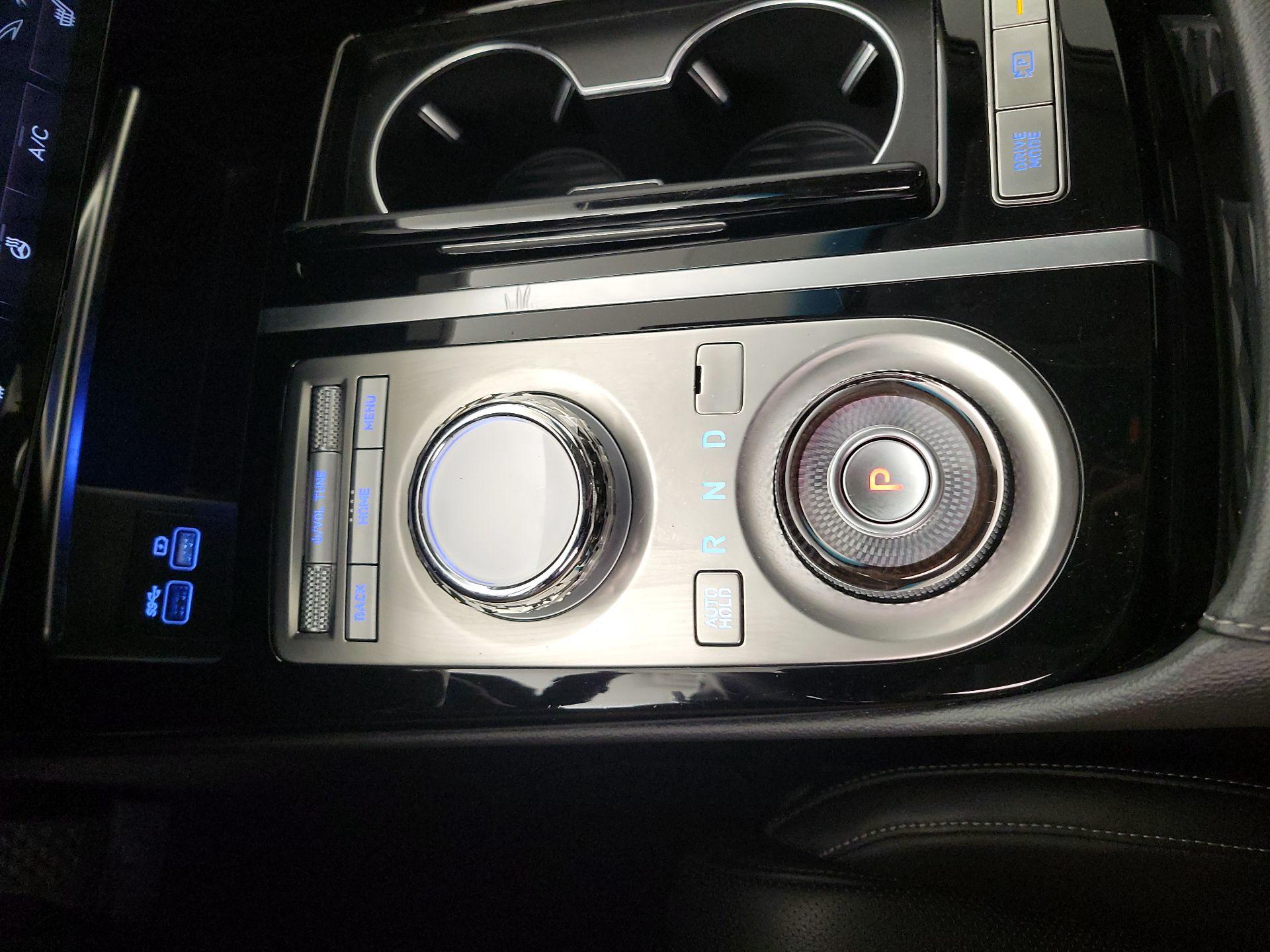 Thumbnail: 2023 Genesis G80 - 18