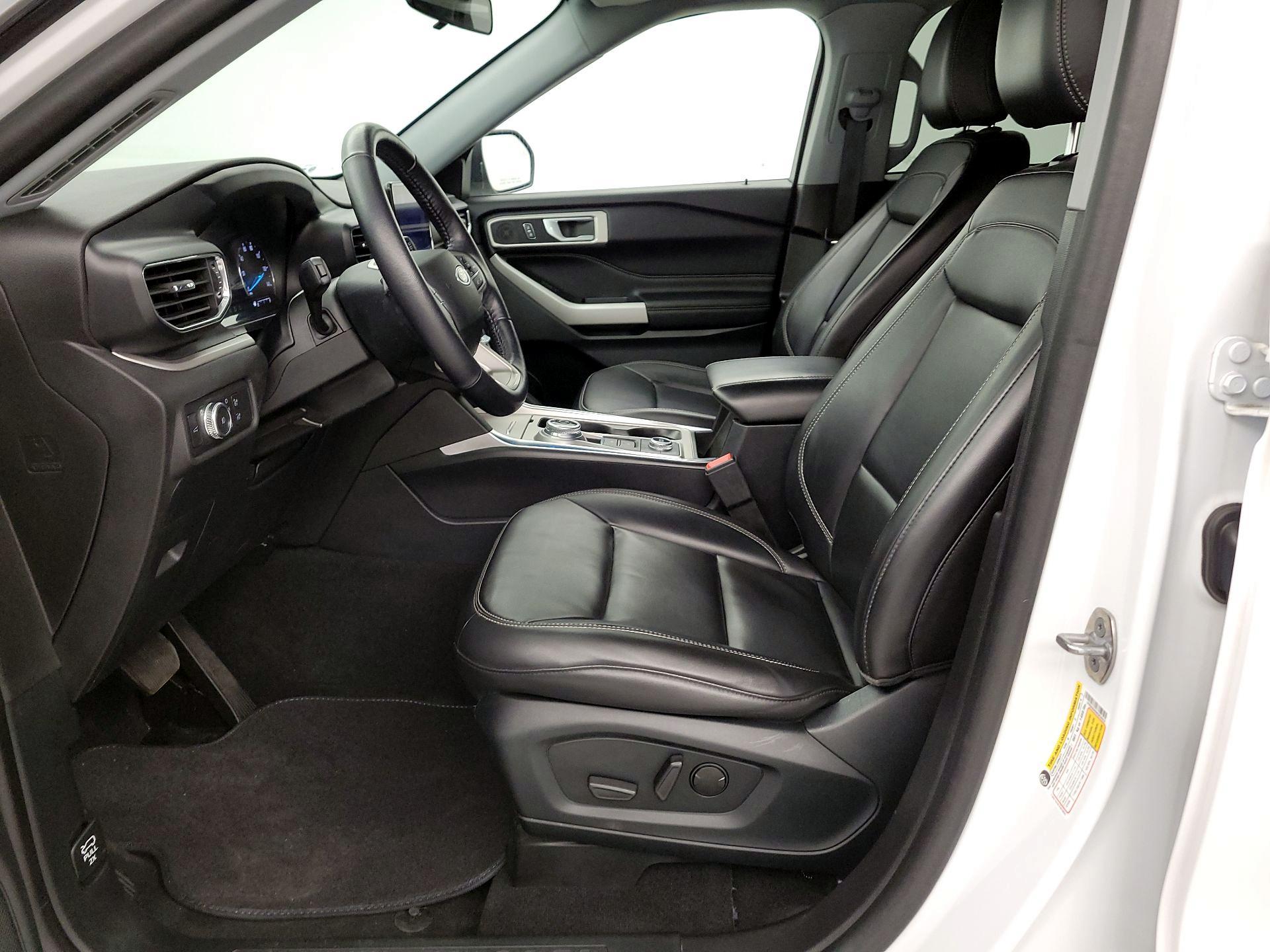 Thumbnail: 2021 Ford Explorer - 11