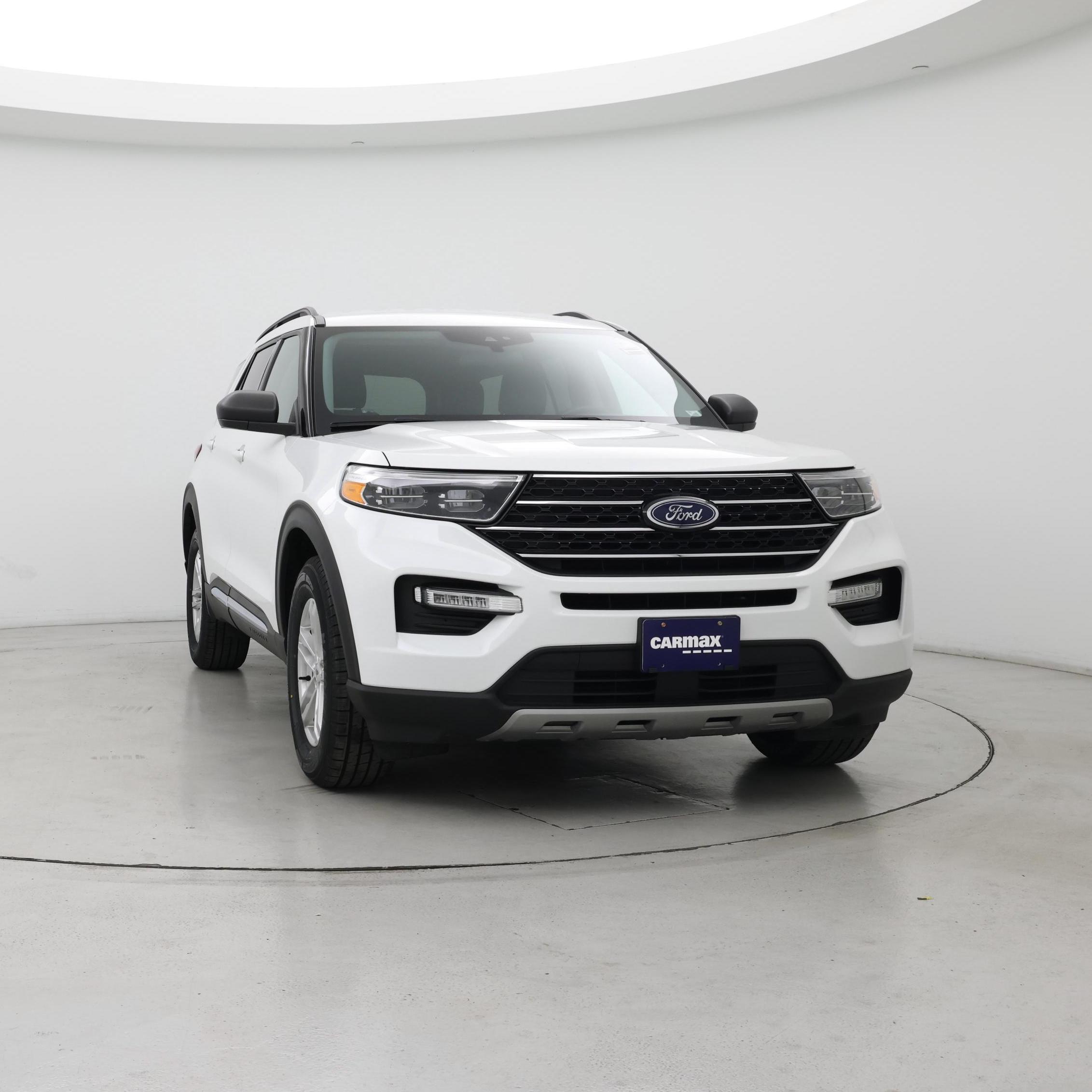 Thumbnail: 2021 Ford Explorer - 5