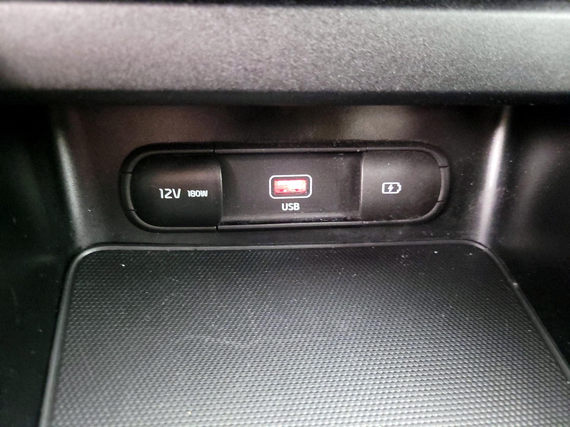 Thumbnail: 2023 Kia Forte - 19