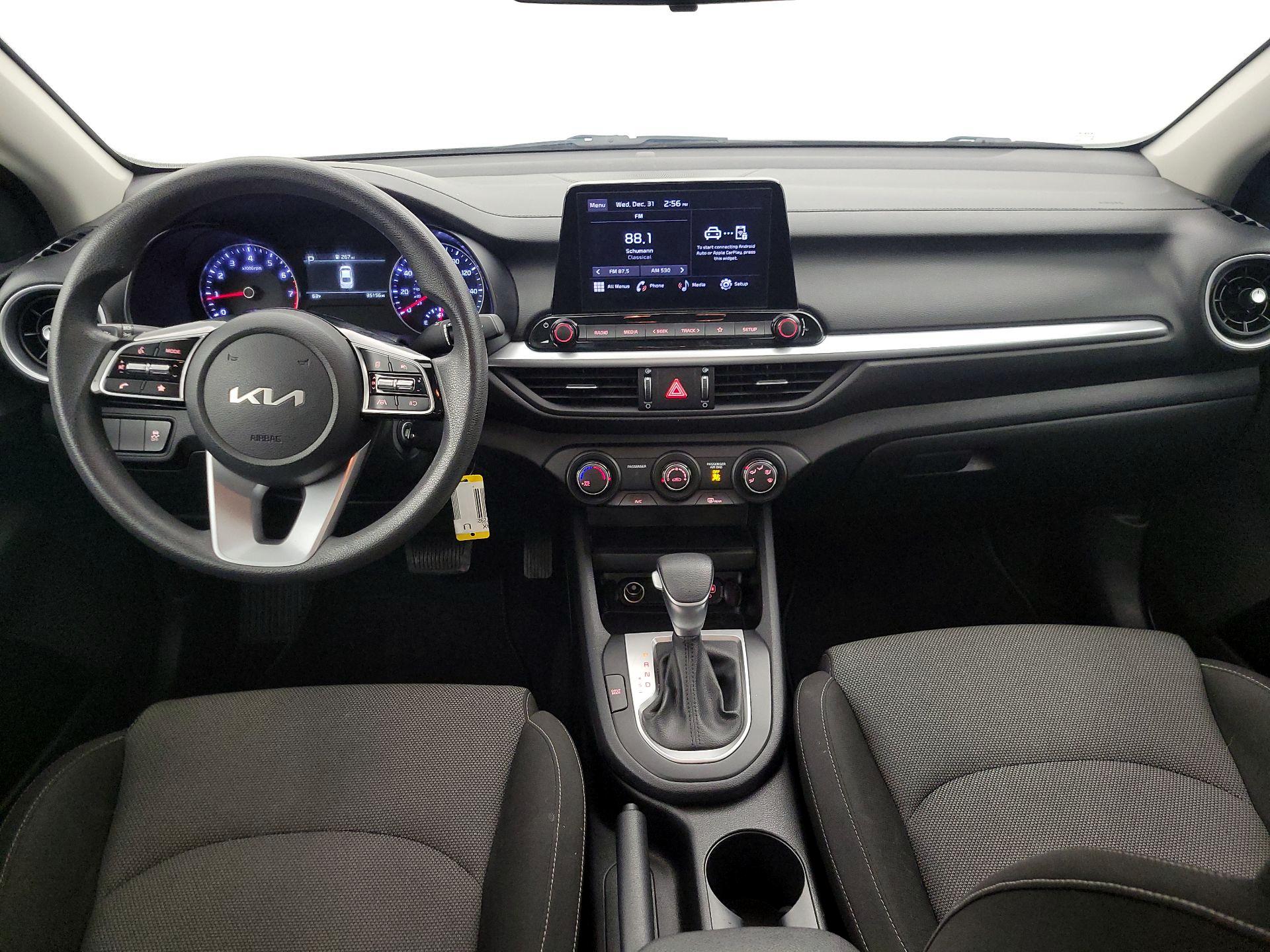 Thumbnail: 2024 Kia Forte - 9