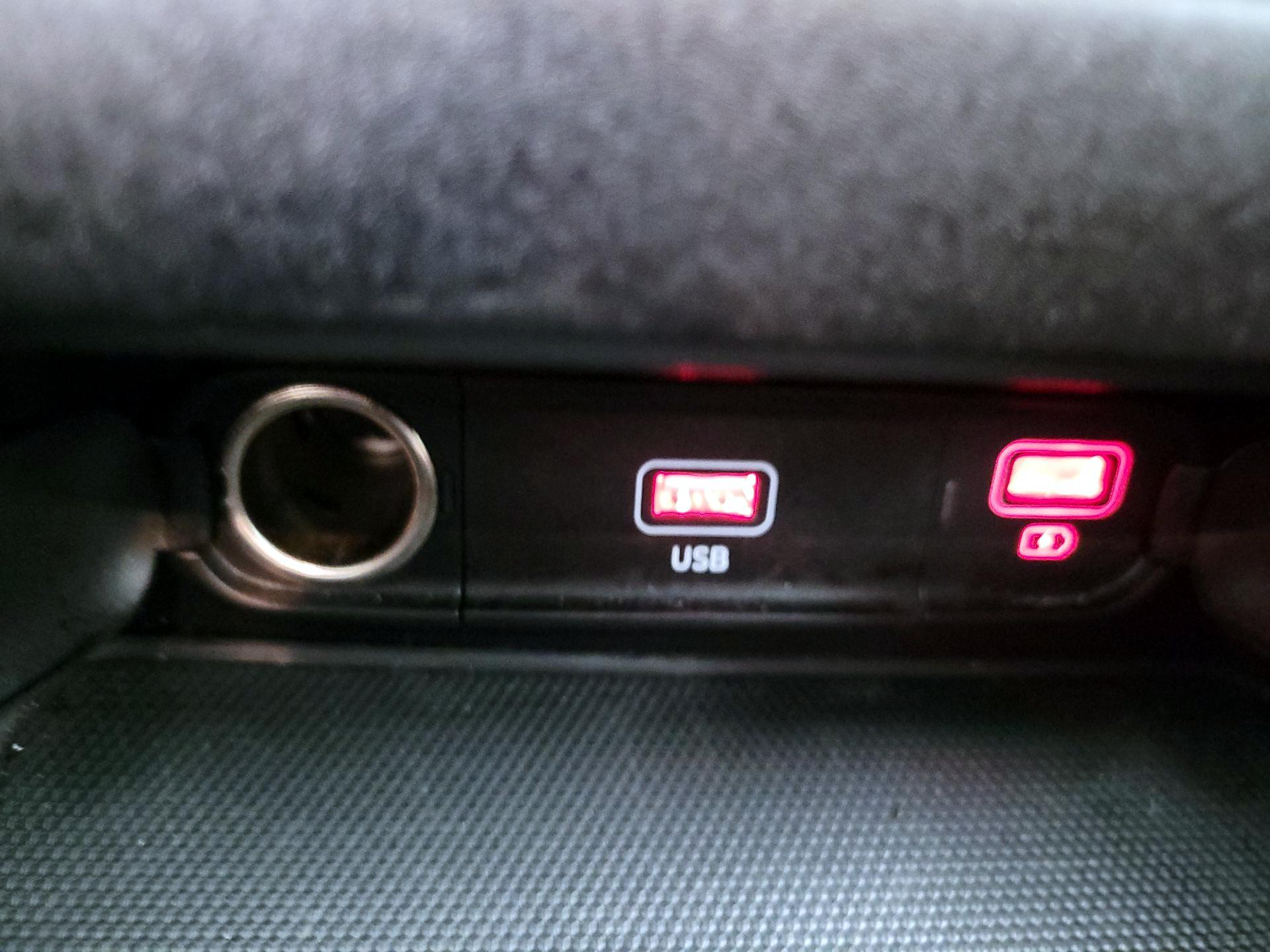 Thumbnail: 2024 Kia Forte - 18