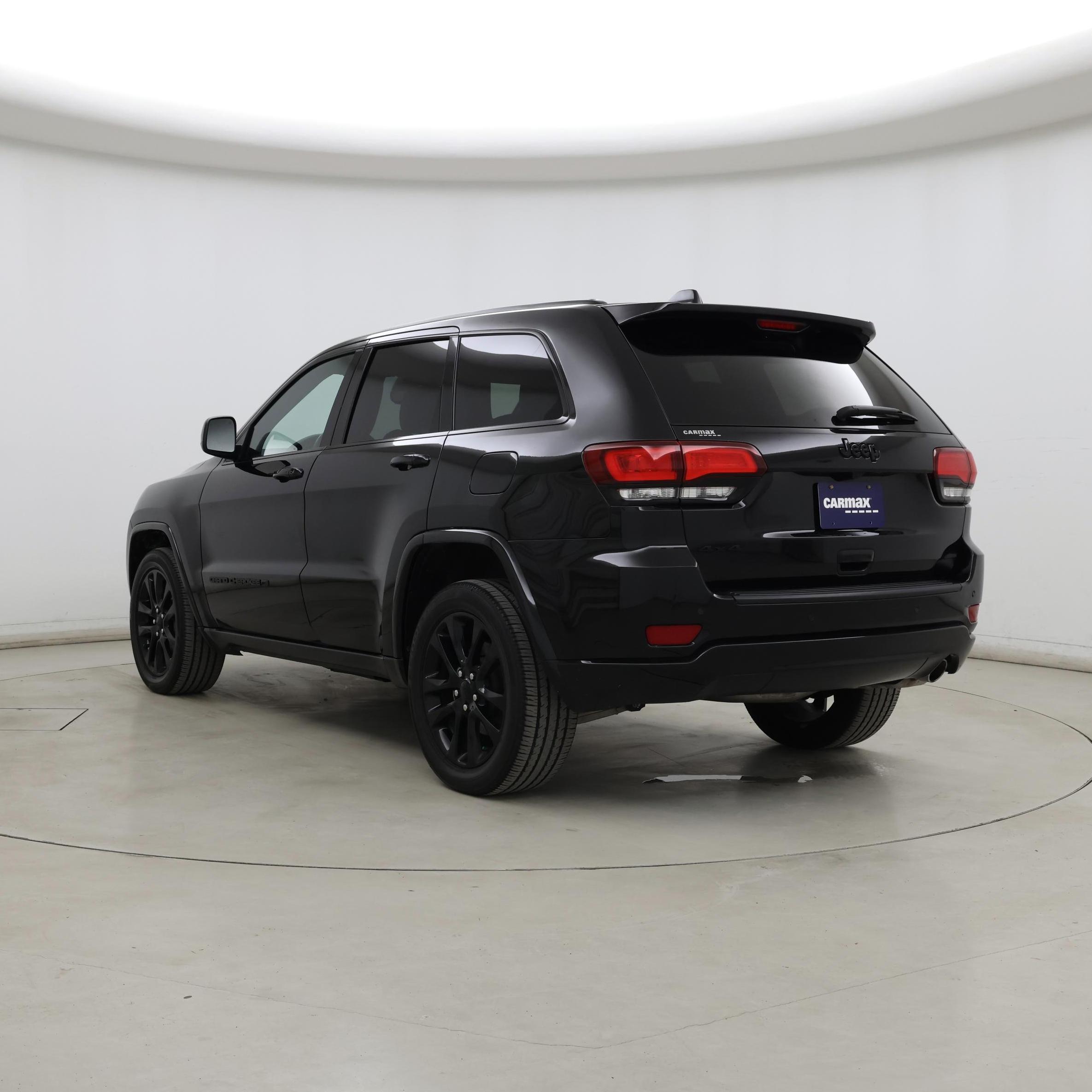 Thumbnail: 2022 Jeep Grand Cherokee - 2