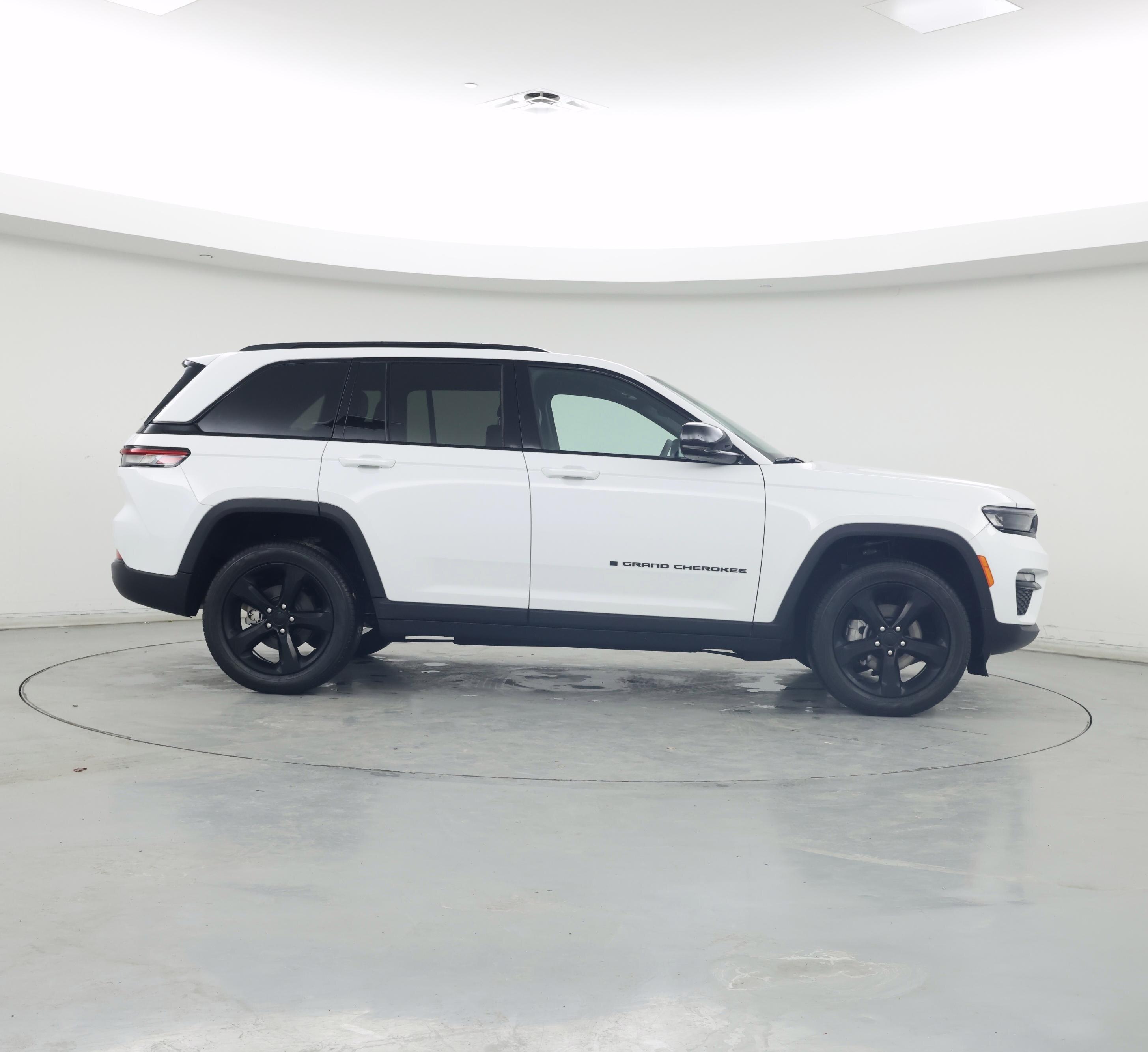 Thumbnail: 2024 Jeep Grand Cherokee - 7