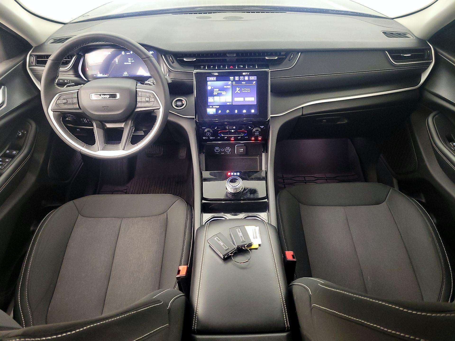 Thumbnail: 2023 Jeep Grand Cherokee - 9