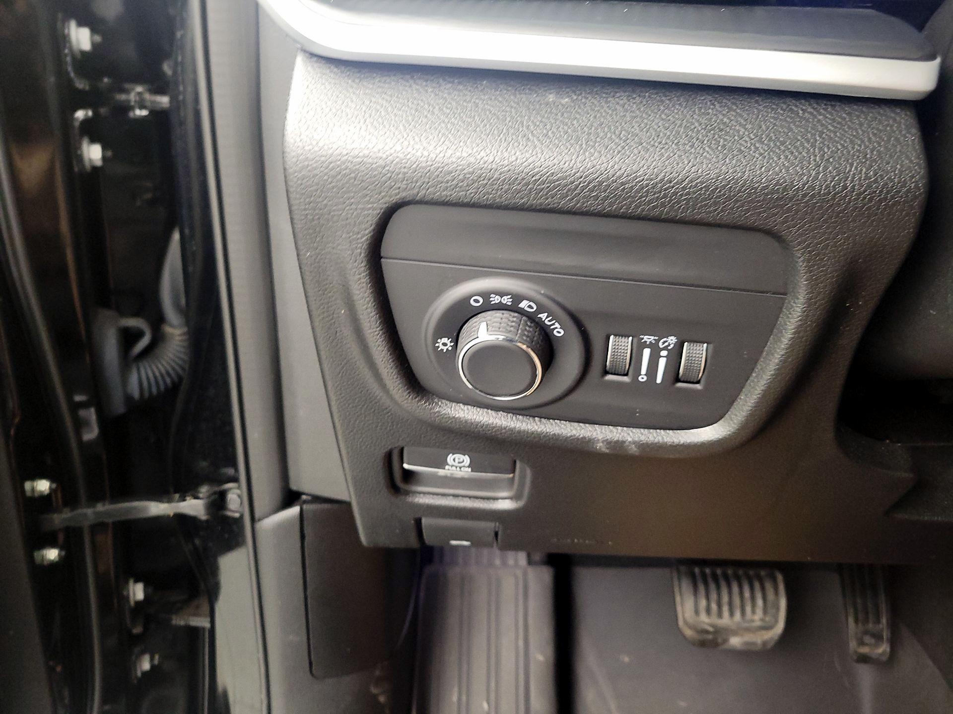 Thumbnail: 2023 Jeep Grand Cherokee - 13