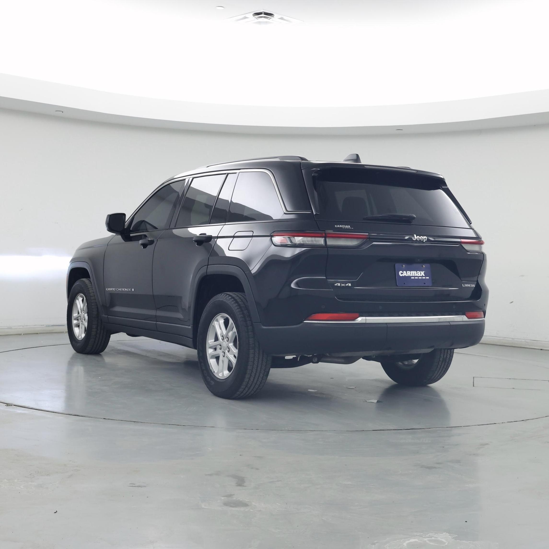 Thumbnail: 2023 Jeep Grand Cherokee - 2