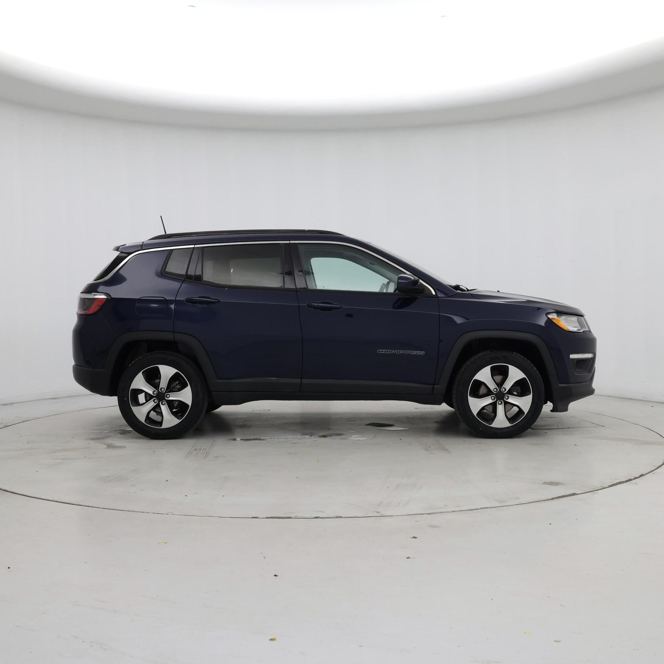 Thumbnail: 2020 Jeep Compass - 7