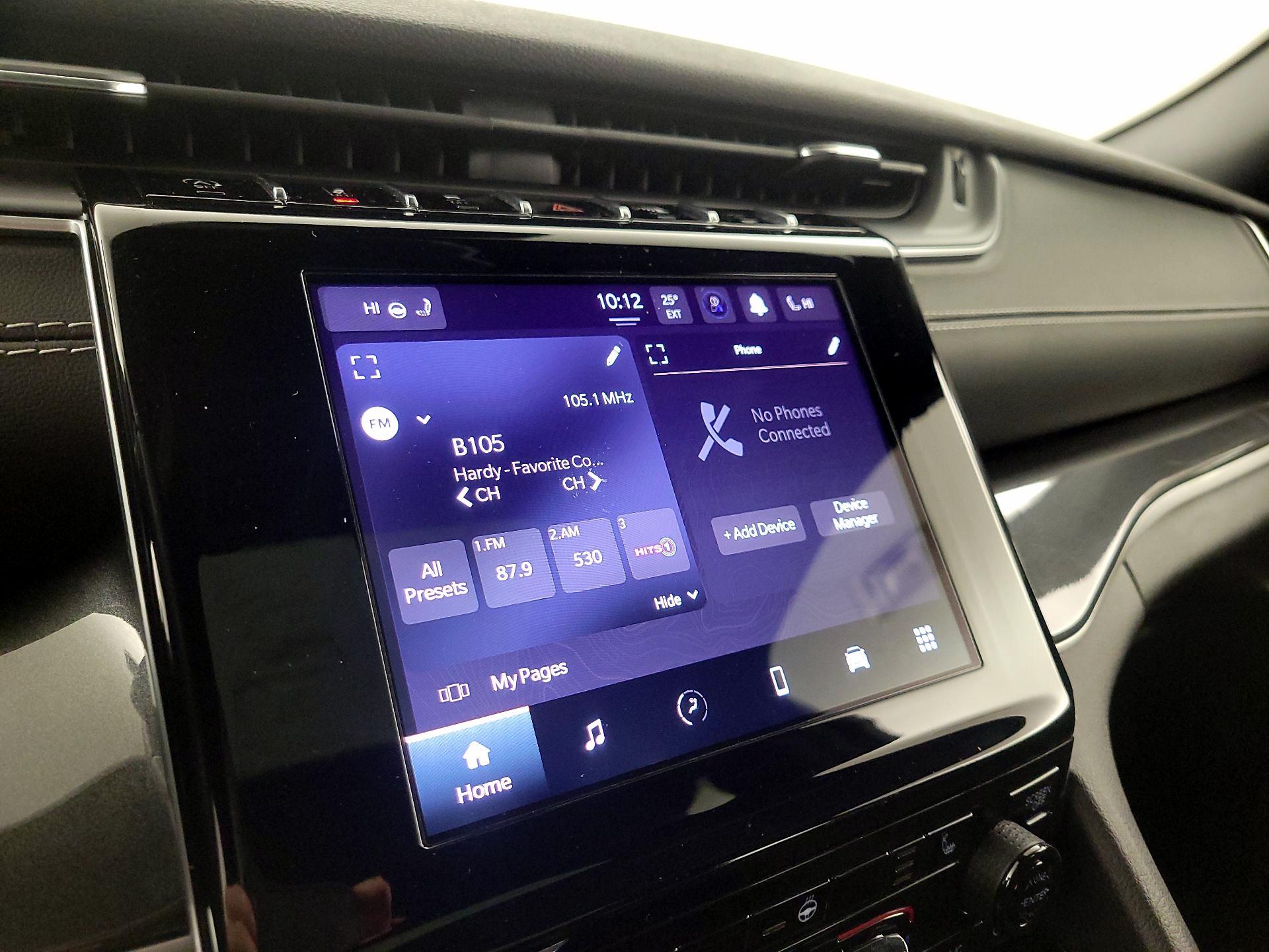 Thumbnail: 2022 Jeep Grand Cherokee - 15