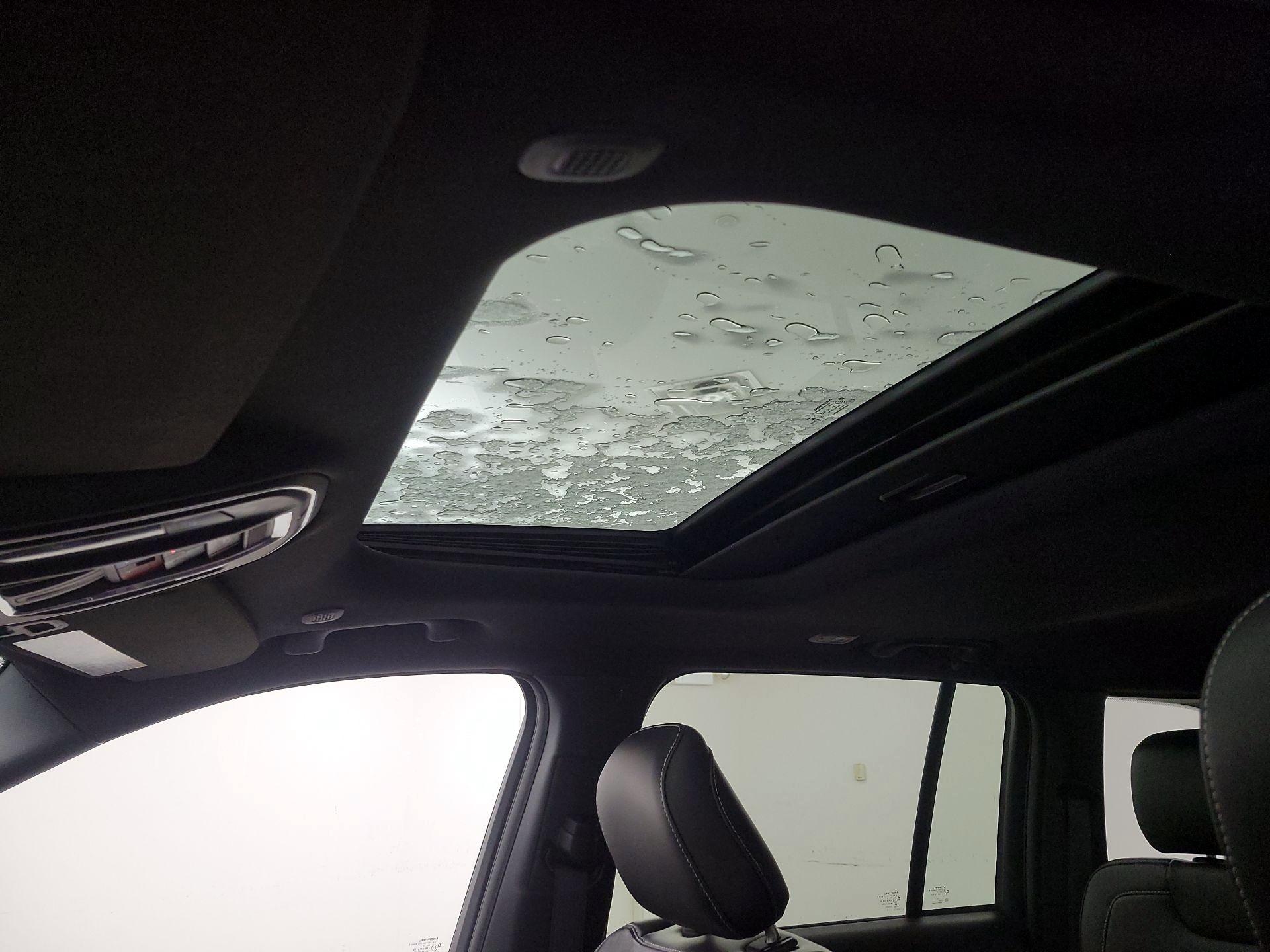 Thumbnail: 2022 Jeep Grand Cherokee - 19