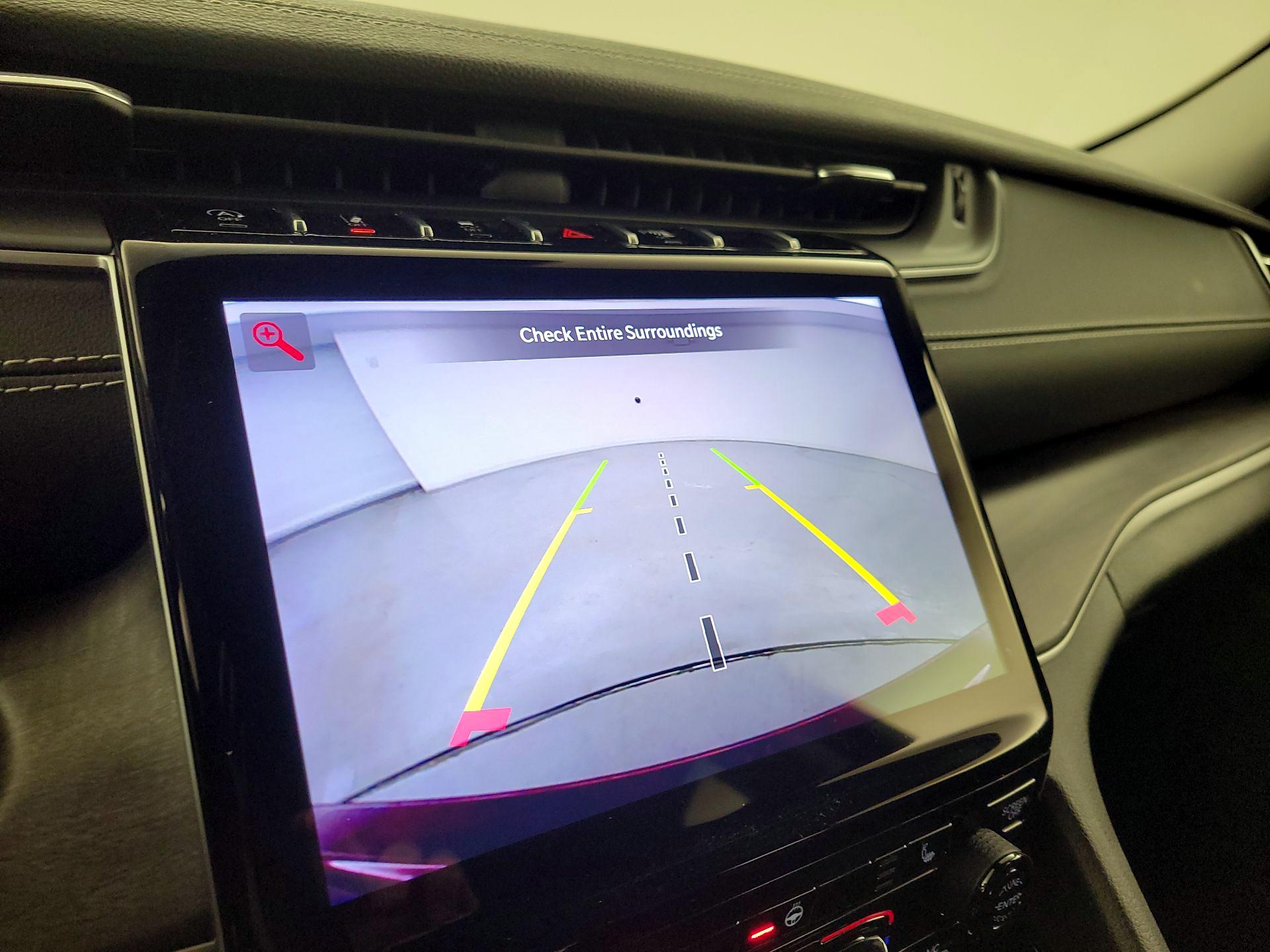 Thumbnail: 2023 Jeep Grand Cherokee - 15