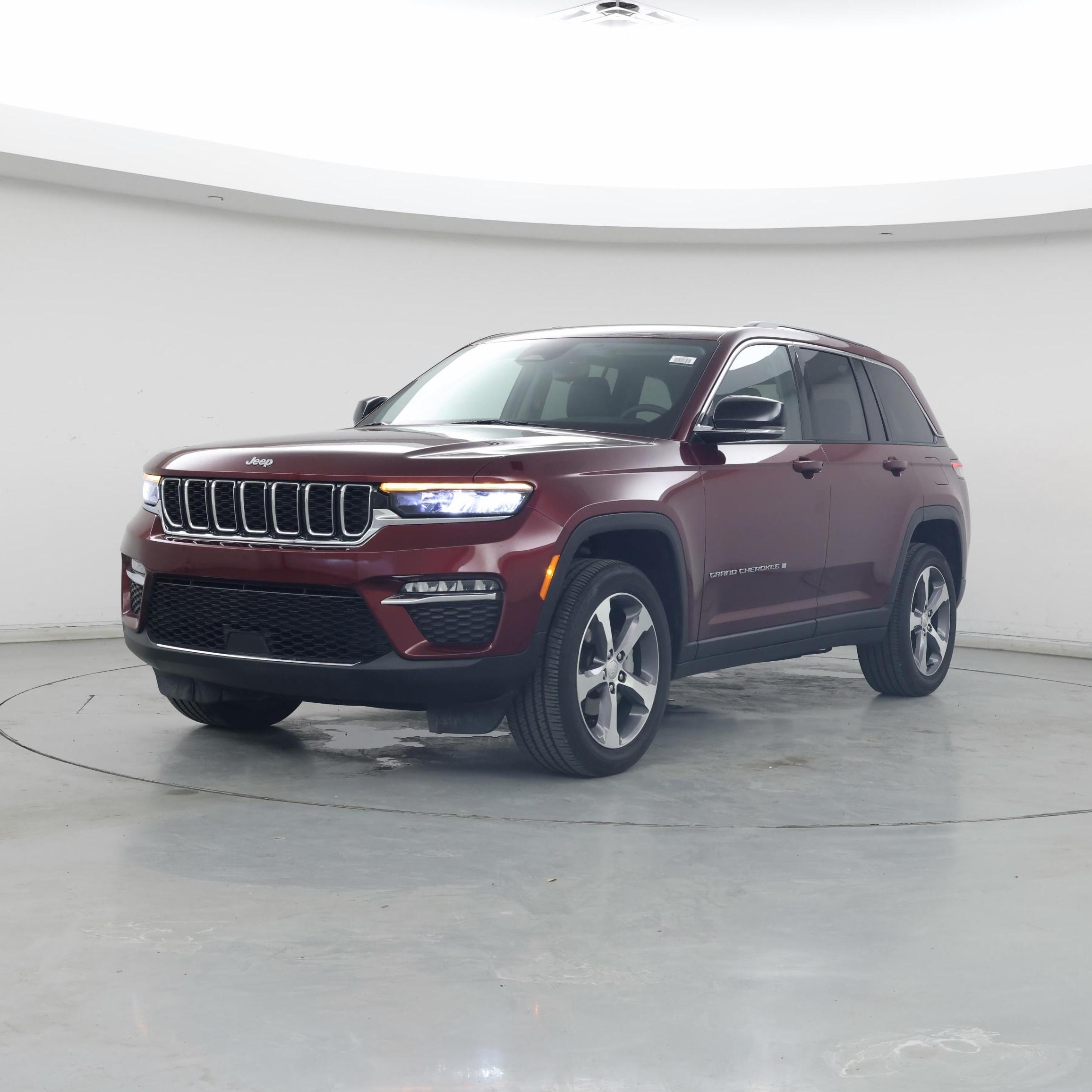 Thumbnail: 2023 Jeep Grand Cherokee - 4