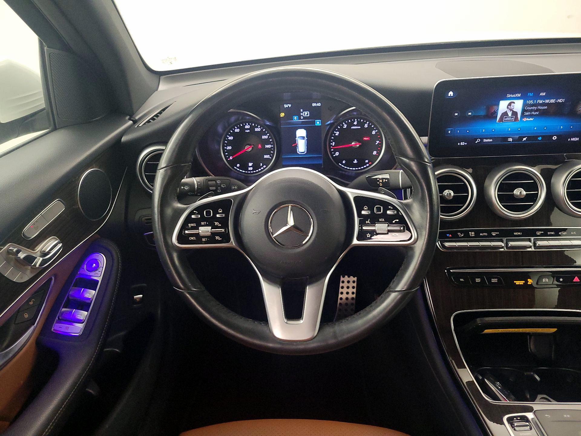 Thumbnail: 2022 Mercedes-Benz GLC - 10