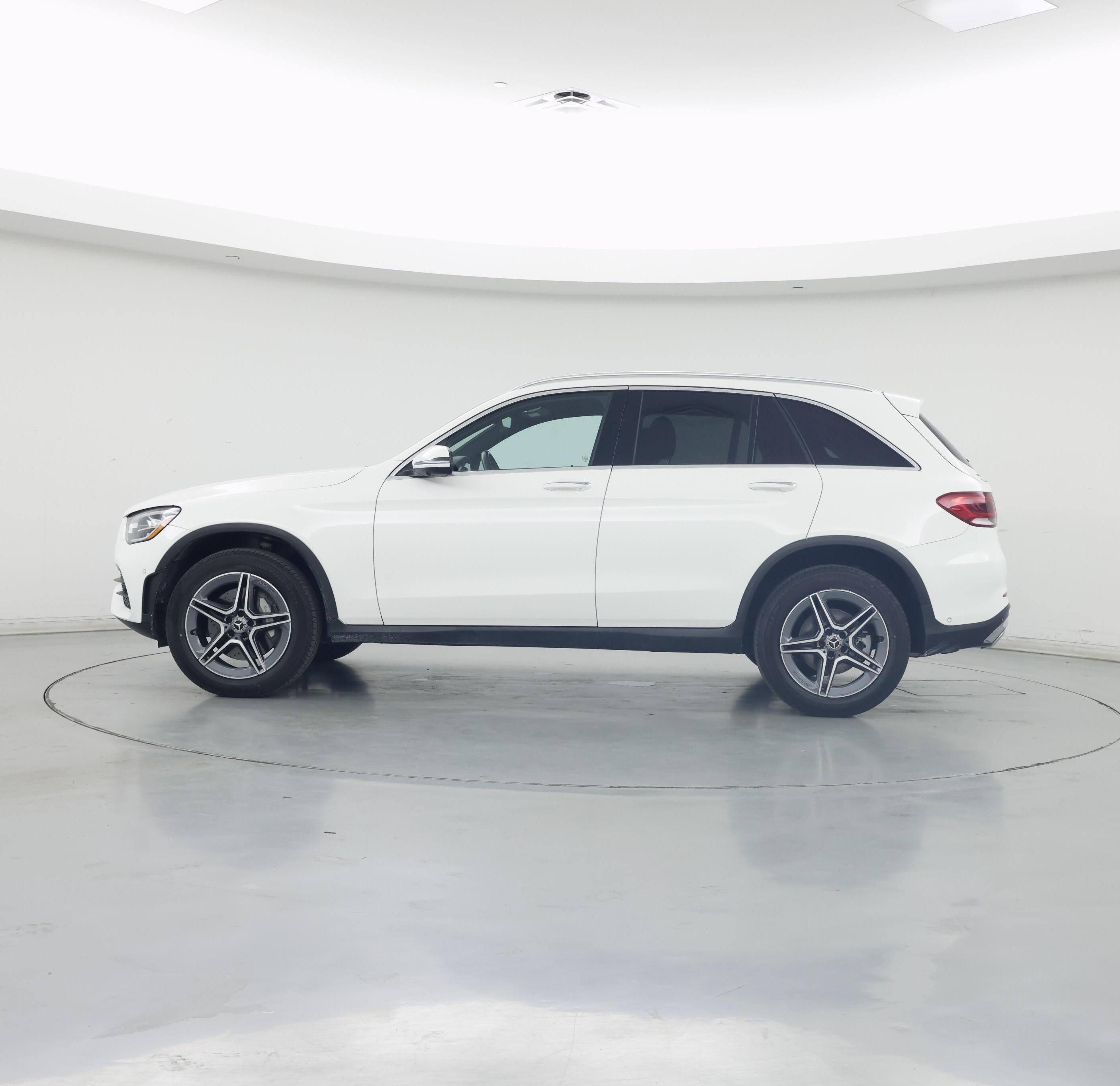 Thumbnail: 2022 Mercedes-Benz GLC - 3