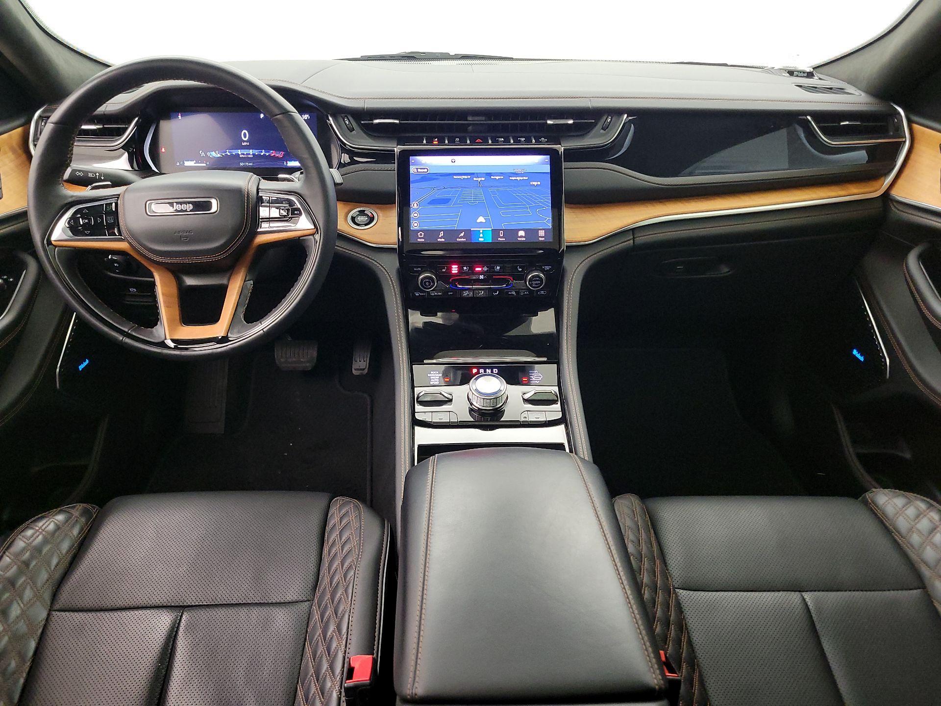 Thumbnail: 2022 Jeep Grand Cherokee - 9