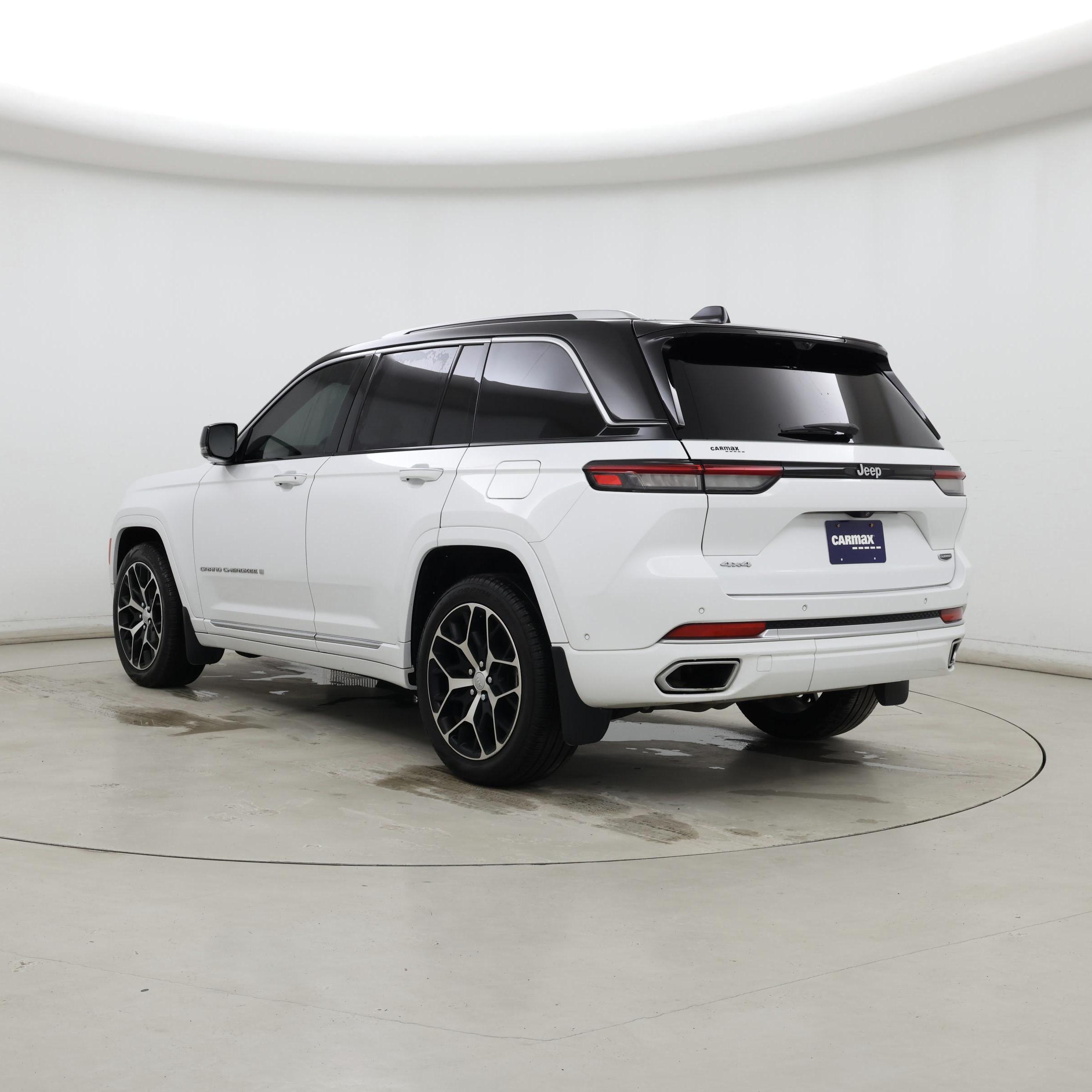 Thumbnail: 2022 Jeep Grand Cherokee - 2