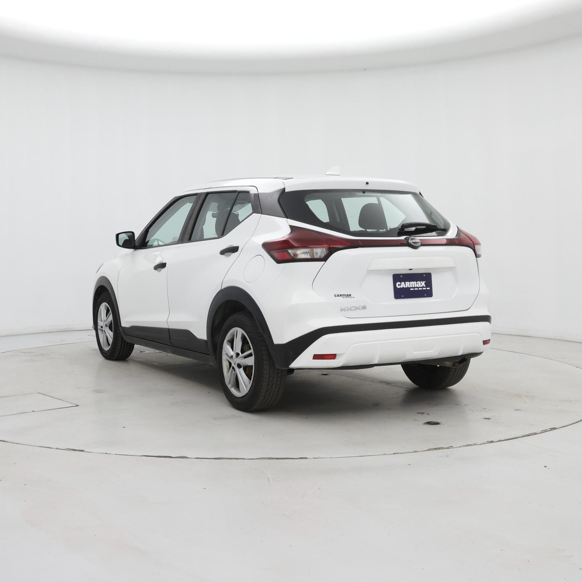 Thumbnail: 2022 Nissan Kicks - 2