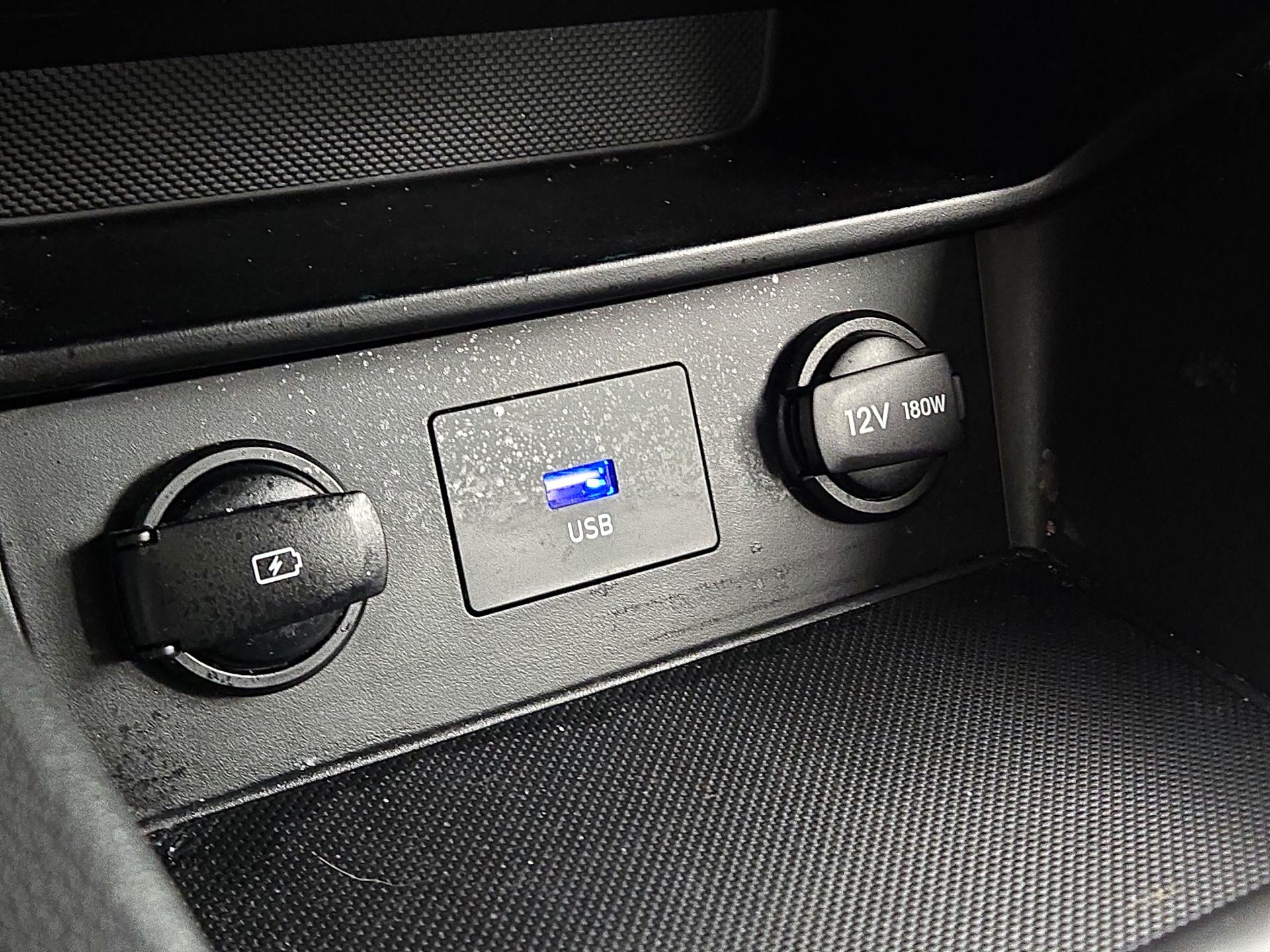 Thumbnail: 2022 Hyundai Kona - 18