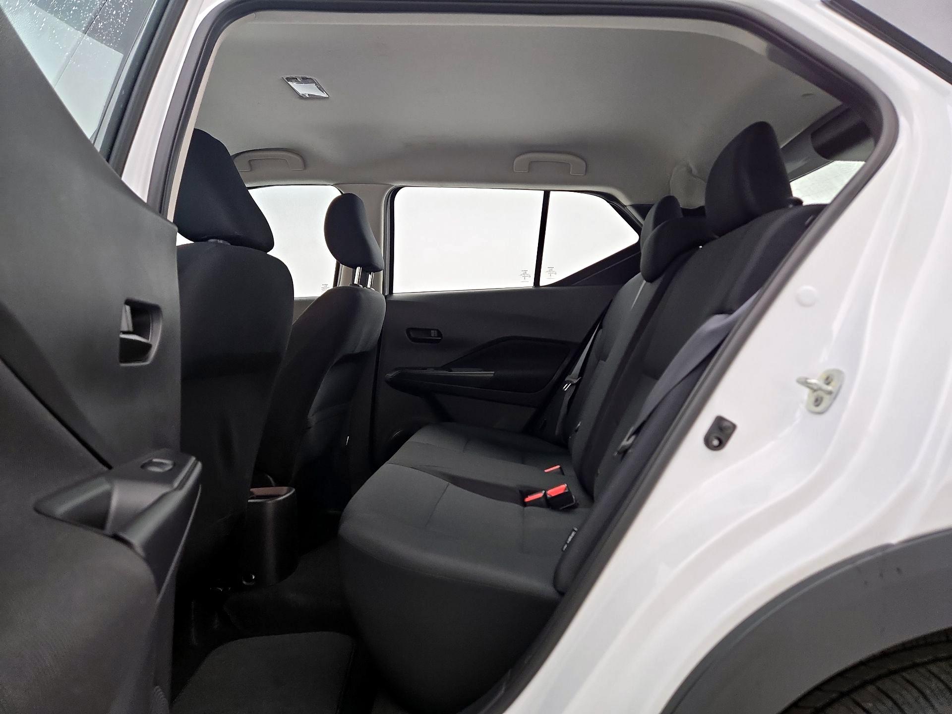 Thumbnail: 2023 Nissan Kicks - 19